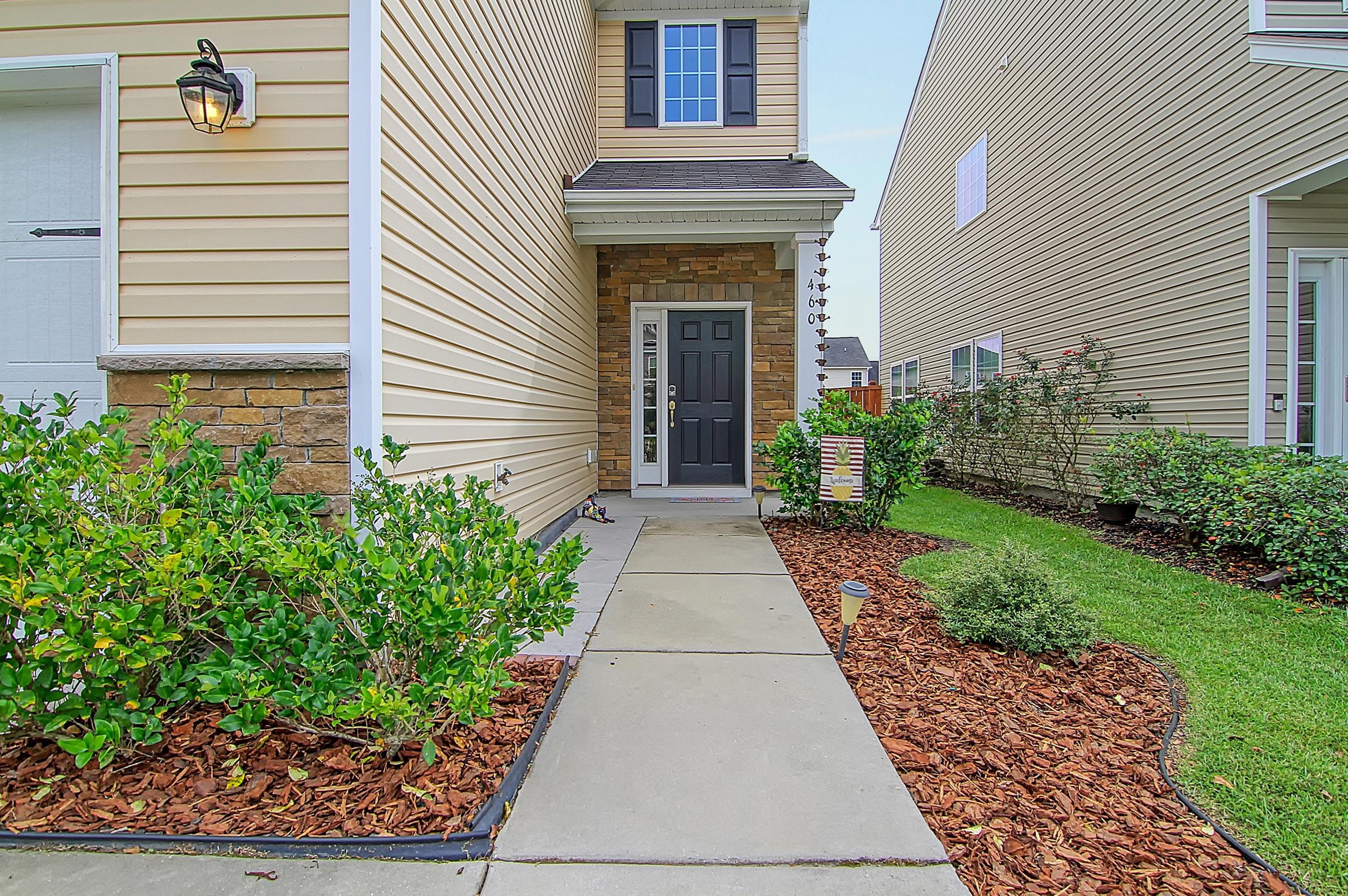 460 Whispering Breeze Ln, Summerville, SC 29486