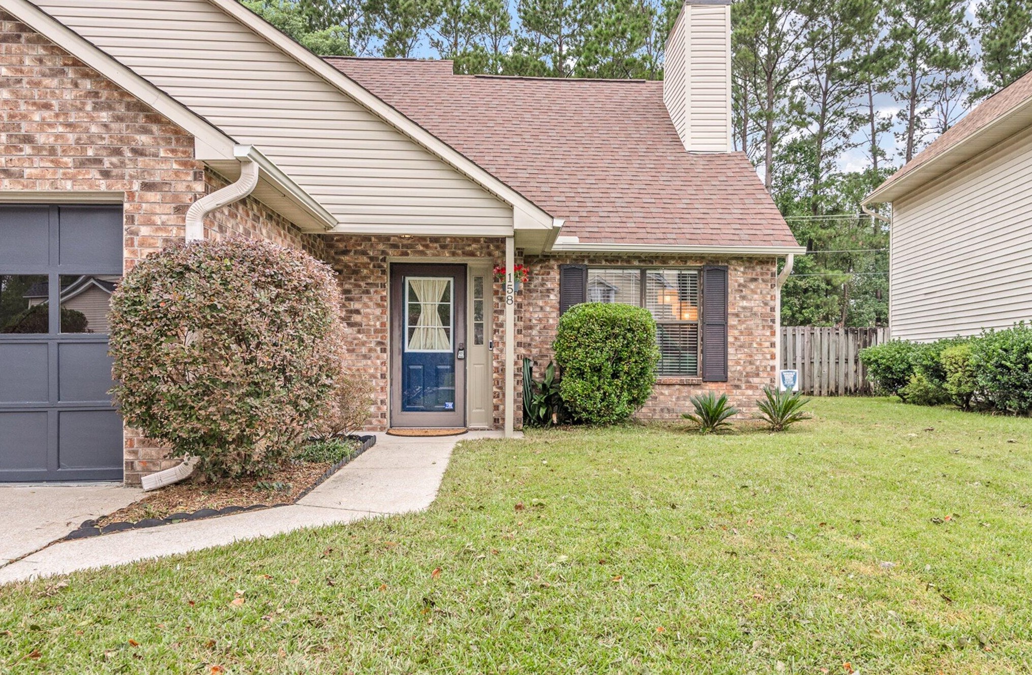 158 Knightsbridge Dr, Charleston, SC 29418-2061