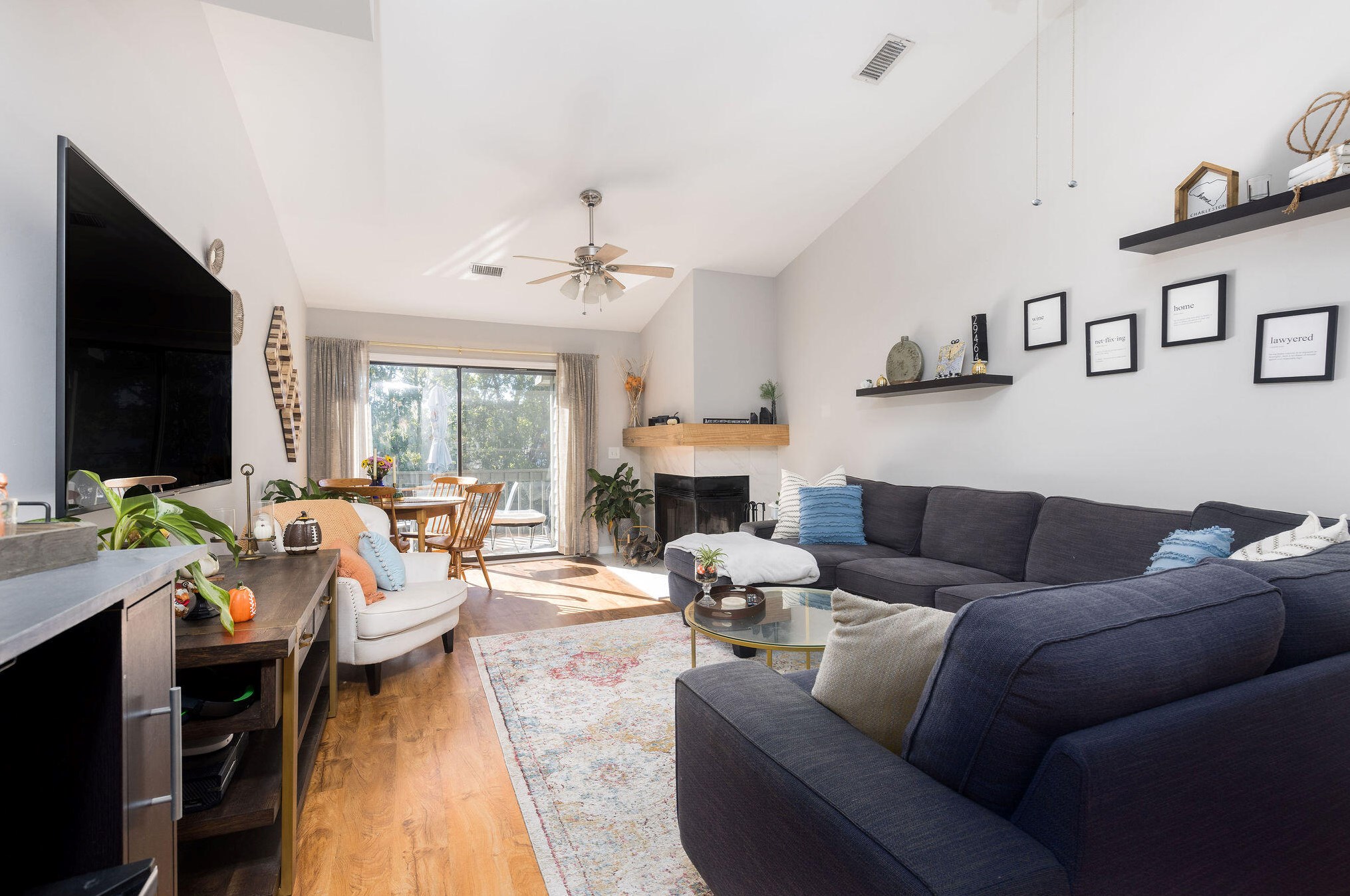 857 Liriope Ln #e, Mount Pleasant, SC 29464