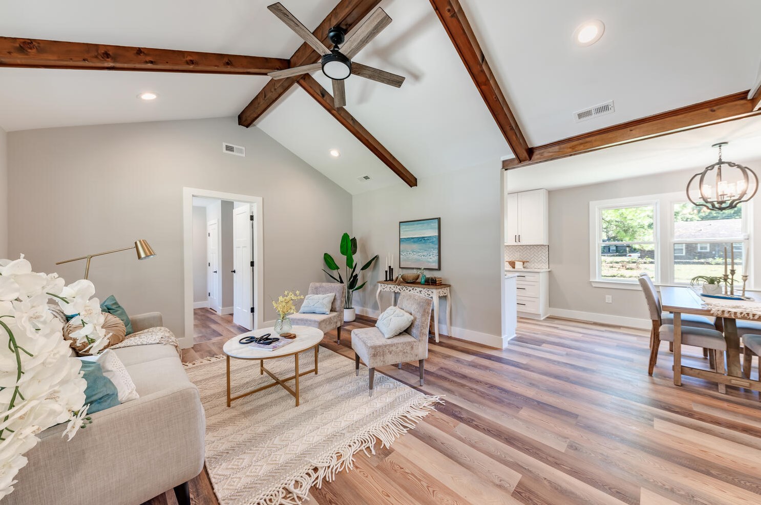 4571 Garwood Dr, Ladson, SC 29456