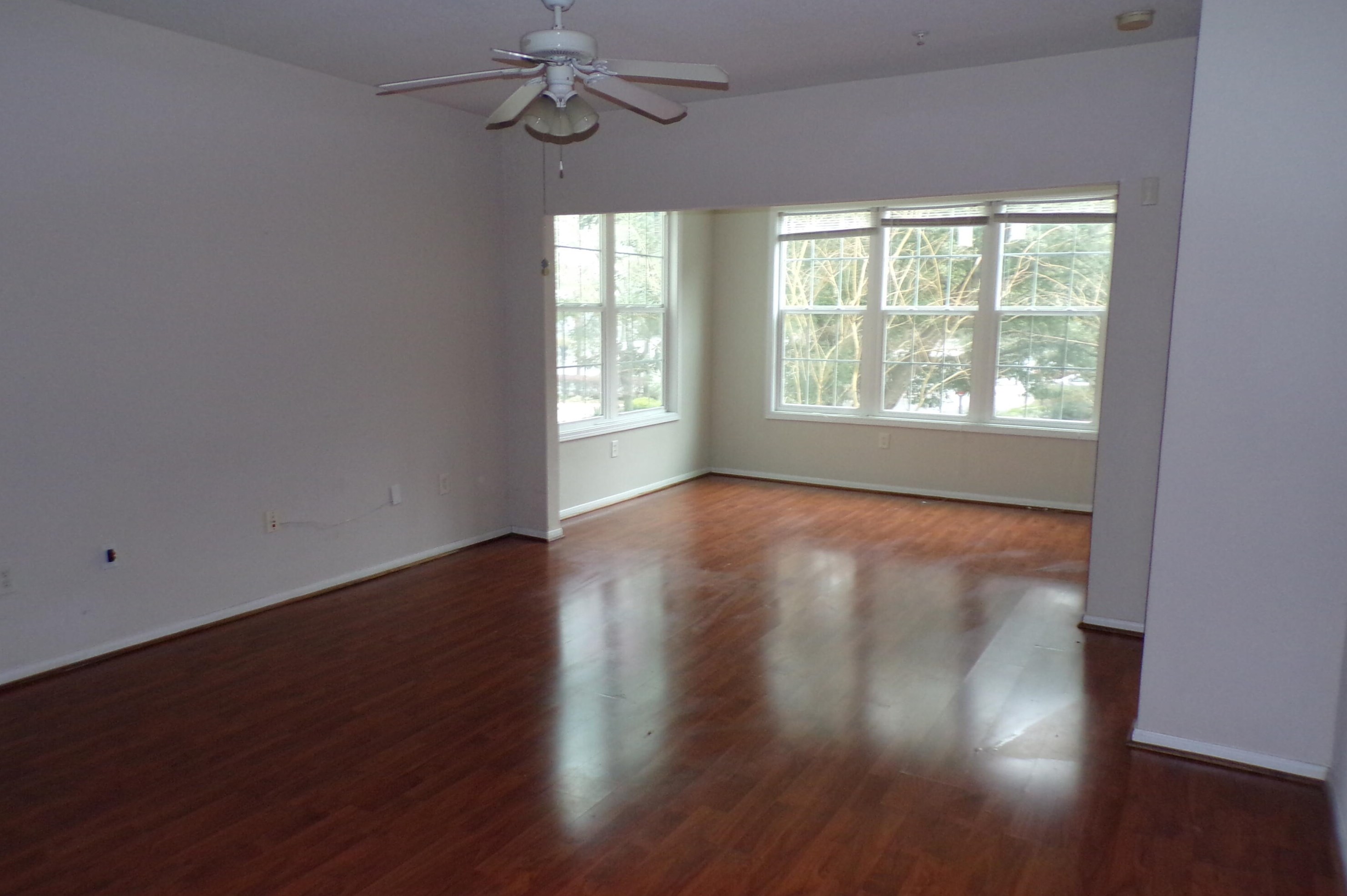 60 Fenwick Hall Aly Apt 921, Johns Island, SC 29455