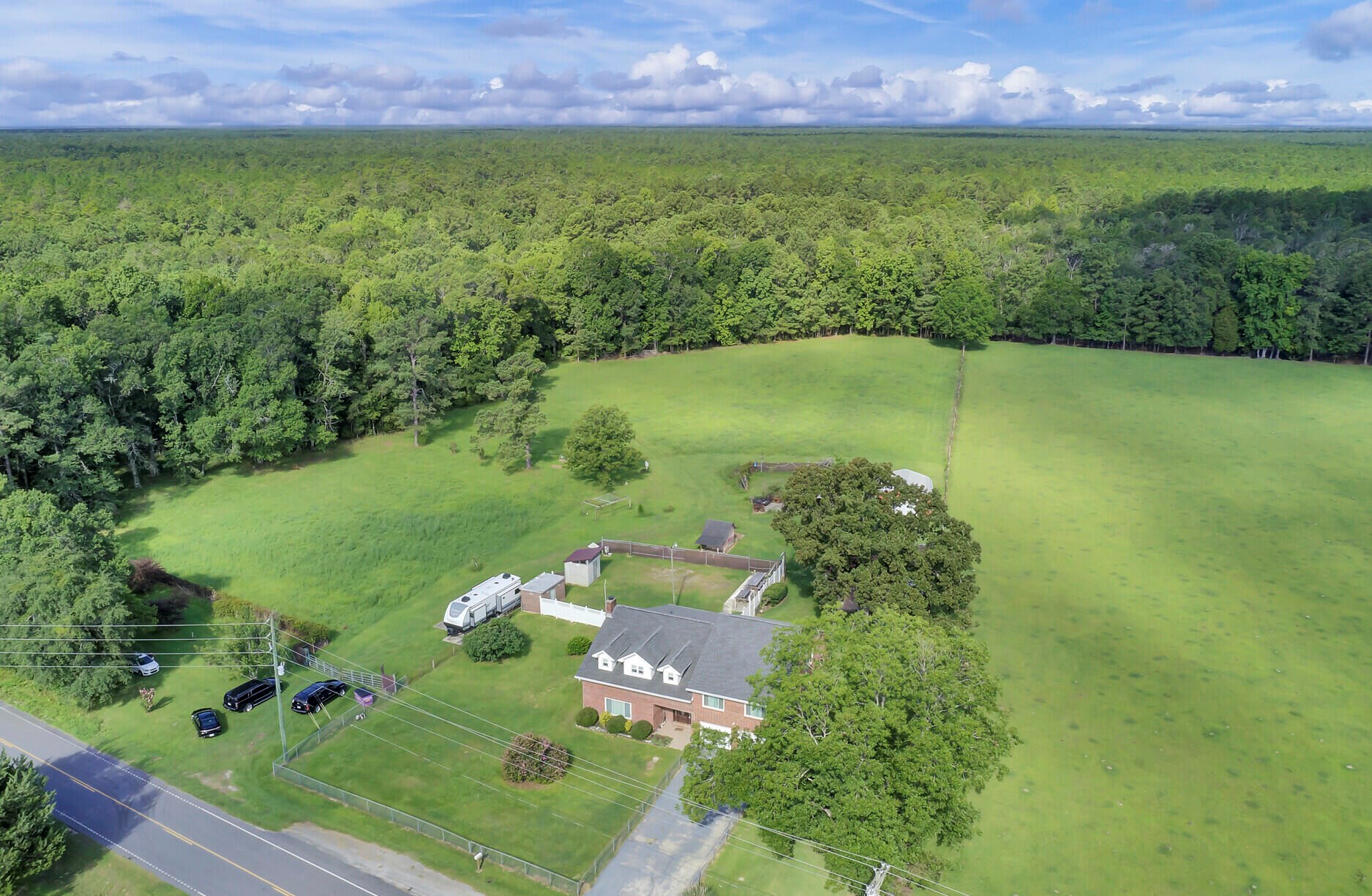 1723 Hoodtown Rd, Alvin, SC 29479-3605