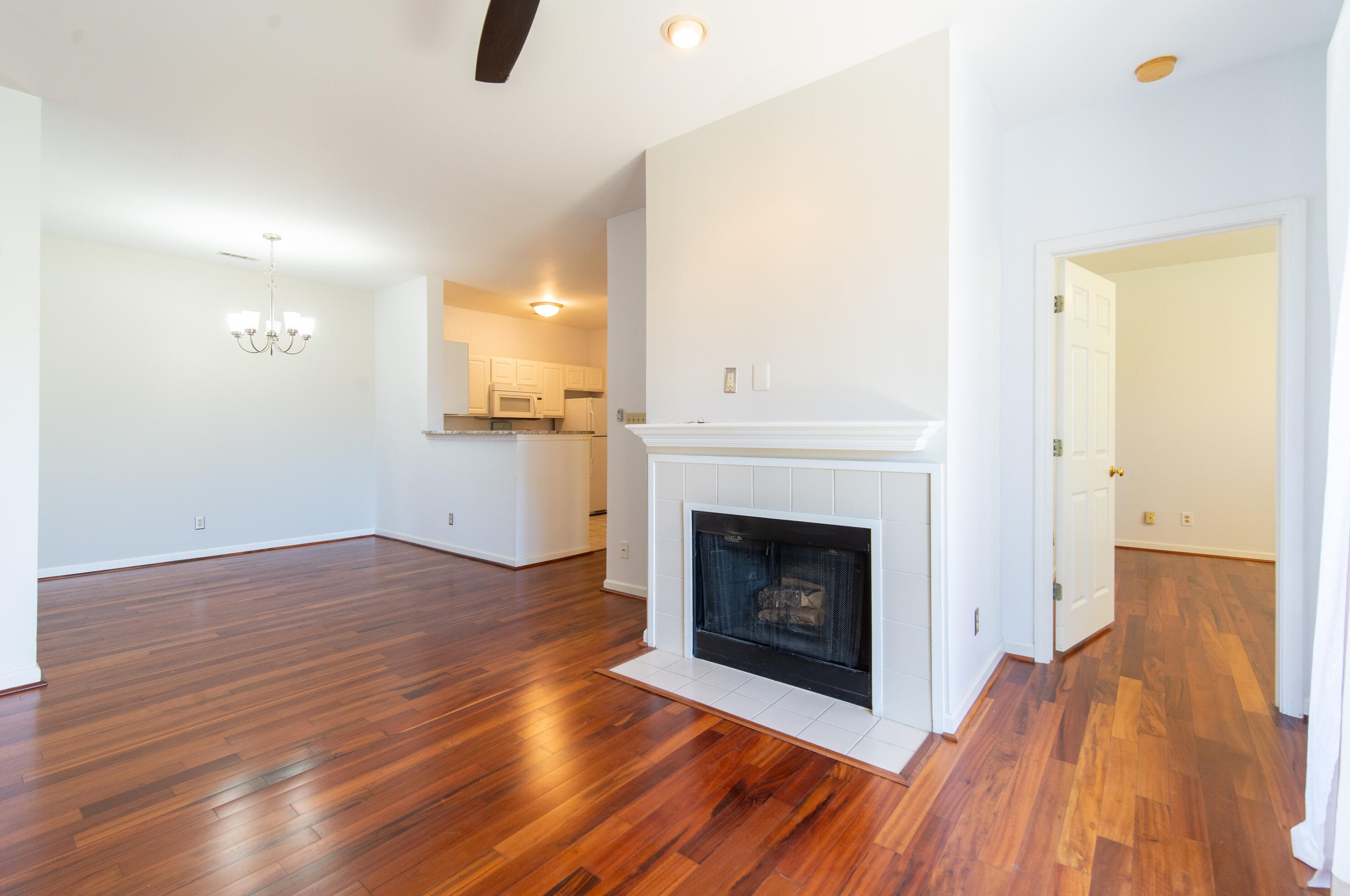 1600 Long Grove Dr #121, Mount Pleasant, SC 29464