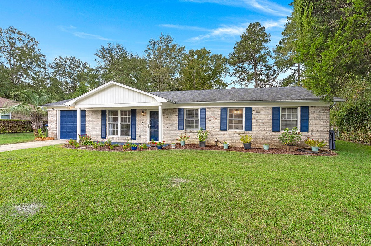 204 Niblick Rd, Summerville, SC 29483