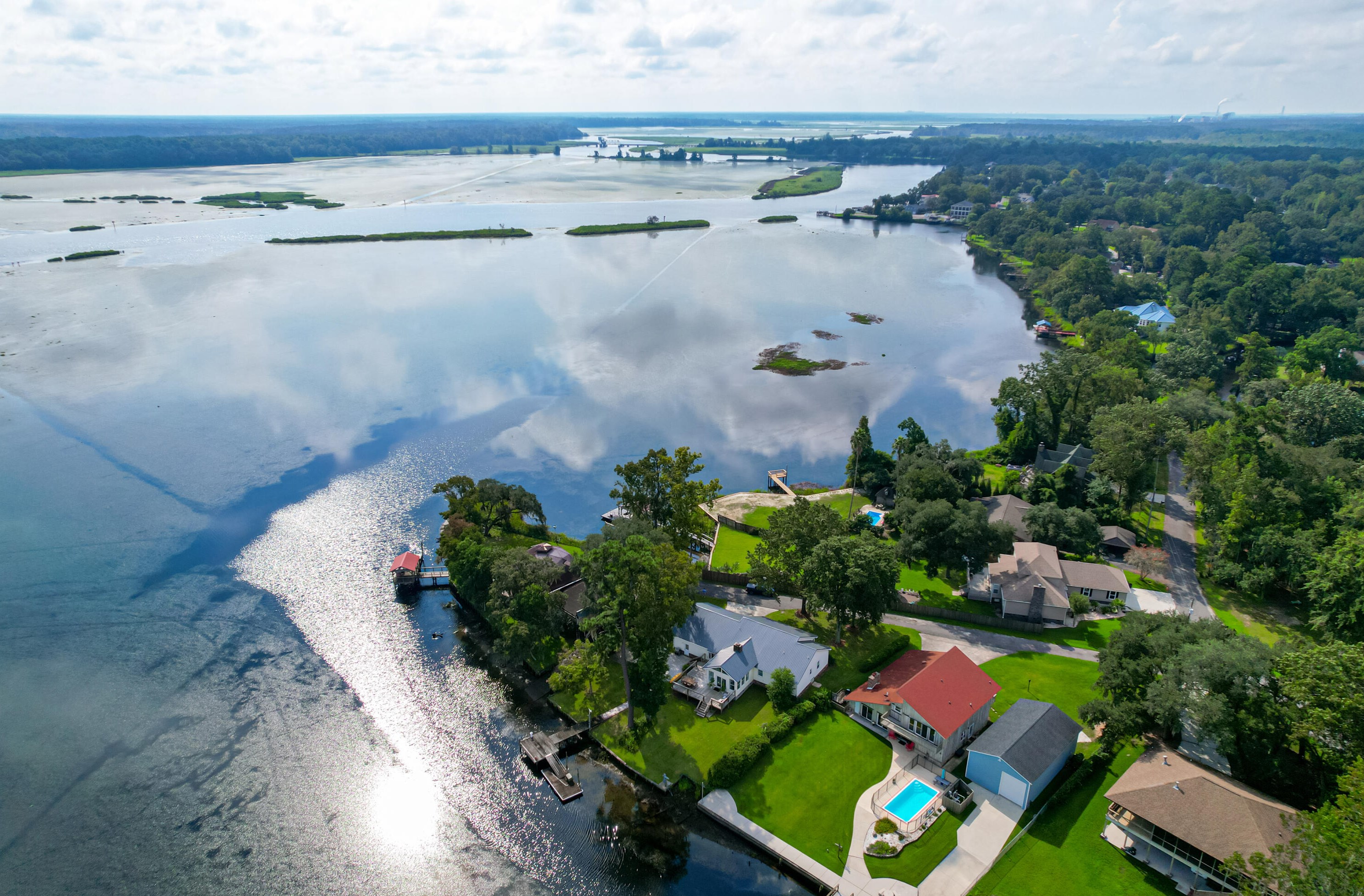 1819 Fishing Ln, Moncks Corner, SC 29461-7042