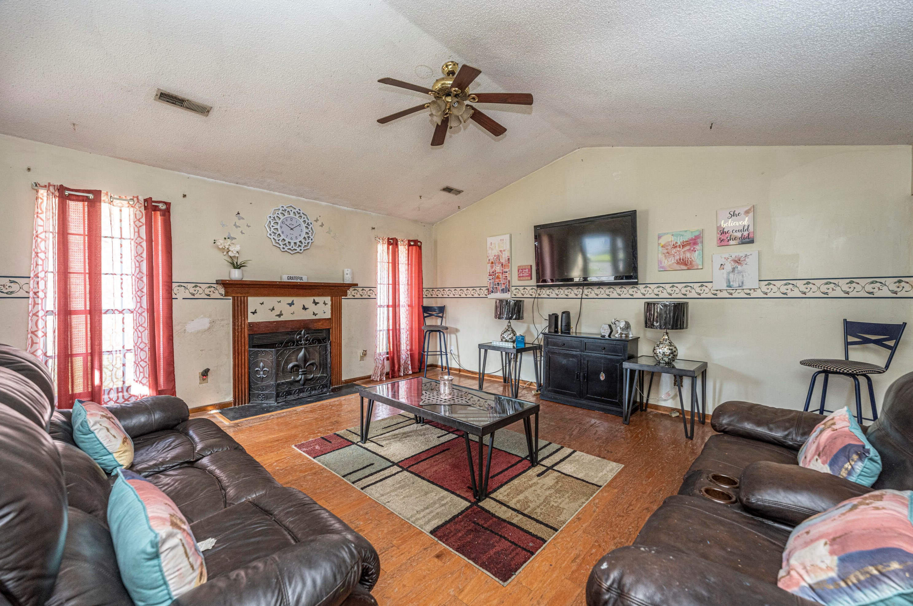 1010 T J Ln, Summerville, SC 29483-8642