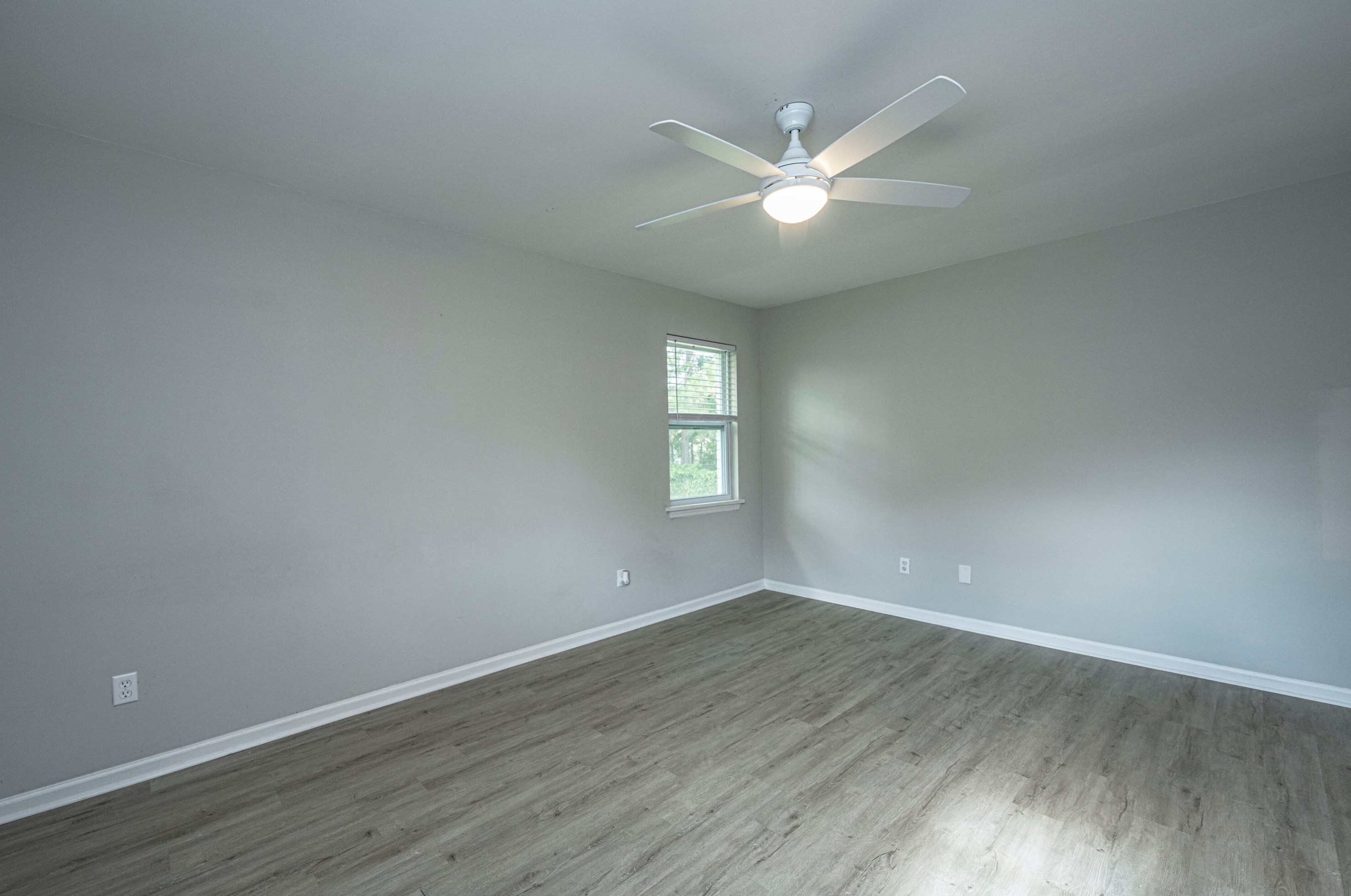 241 Foxborough Rd, Charleston SC  29445-2753 exterior