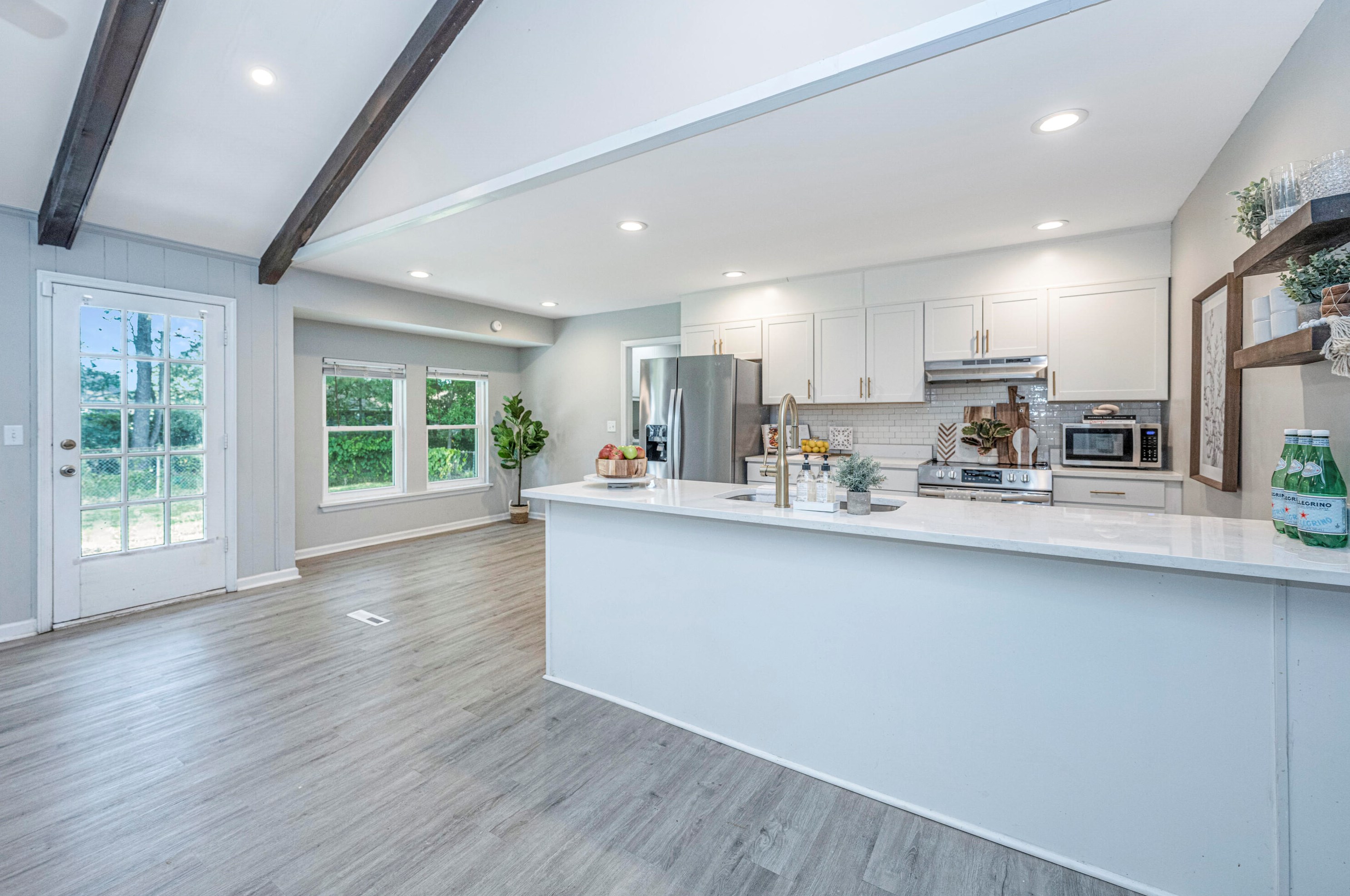 241 Foxborough Rd, Charleston SC  29445-2753 exterior