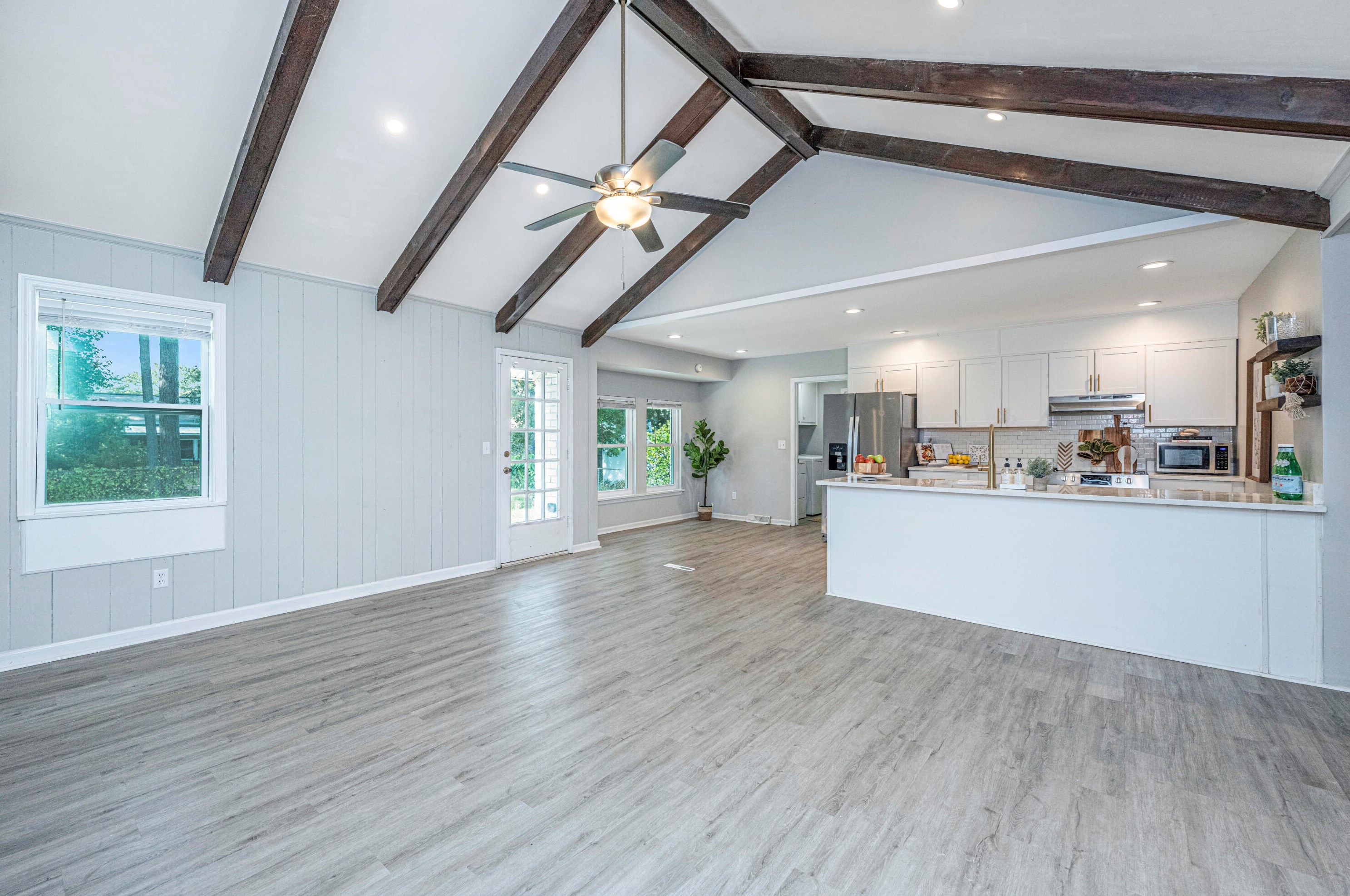 241 Foxborough Rd, Charleston SC  29445-2753 exterior