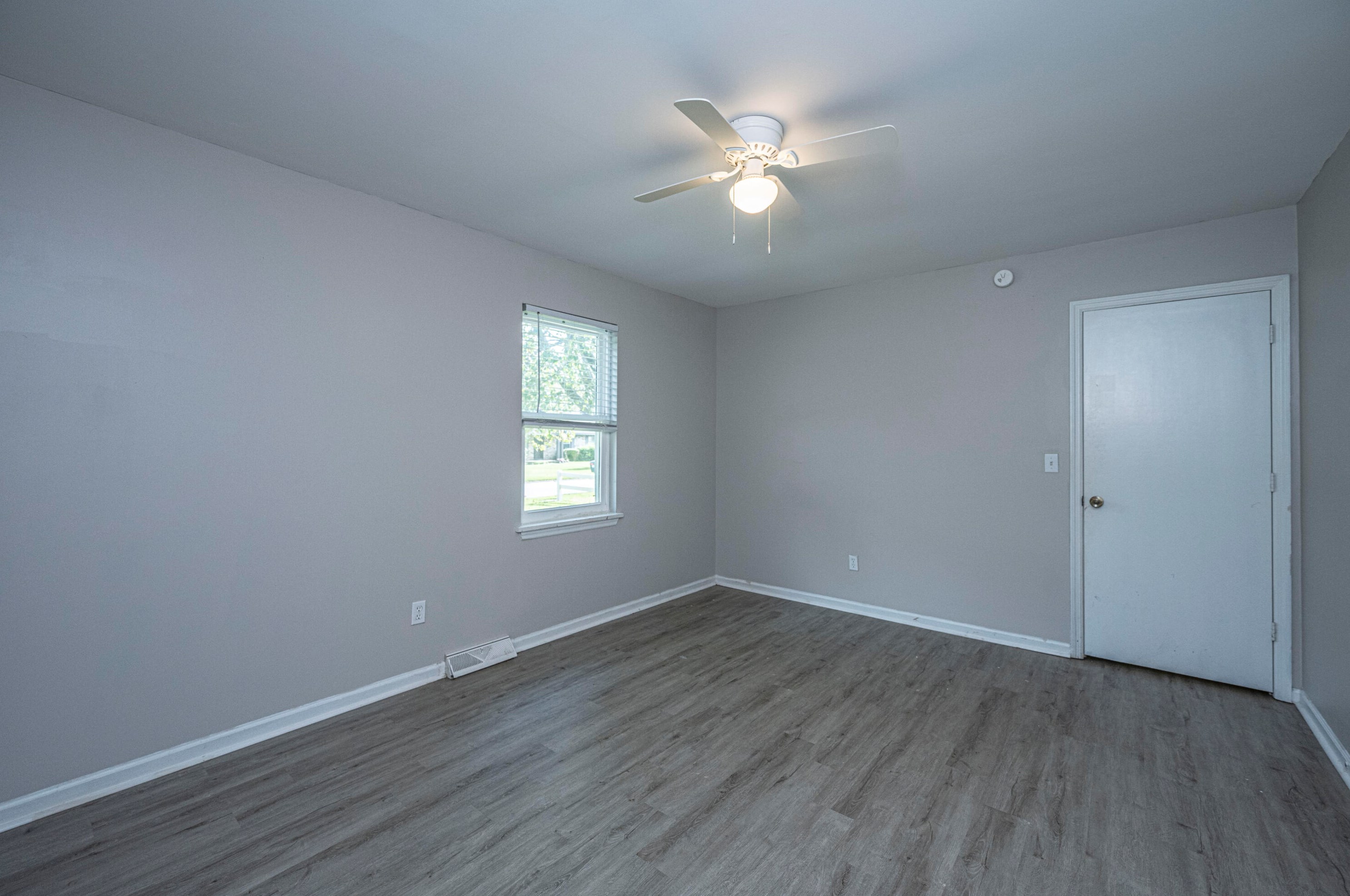241 Foxborough Rd, Charleston SC  29445-2753 exterior