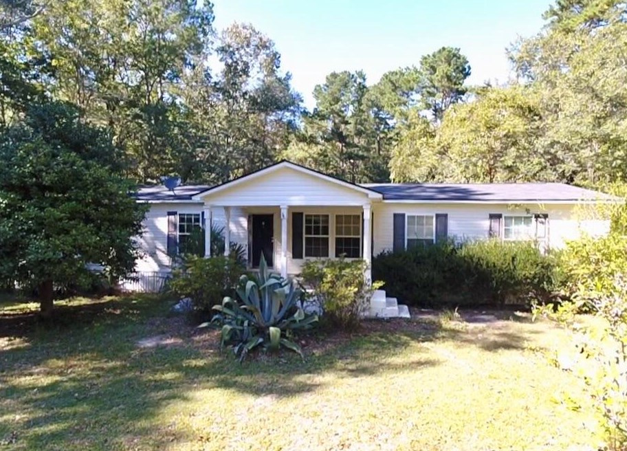 239 Smokey Ln, Moncks Corner SC  29461-7722 exterior