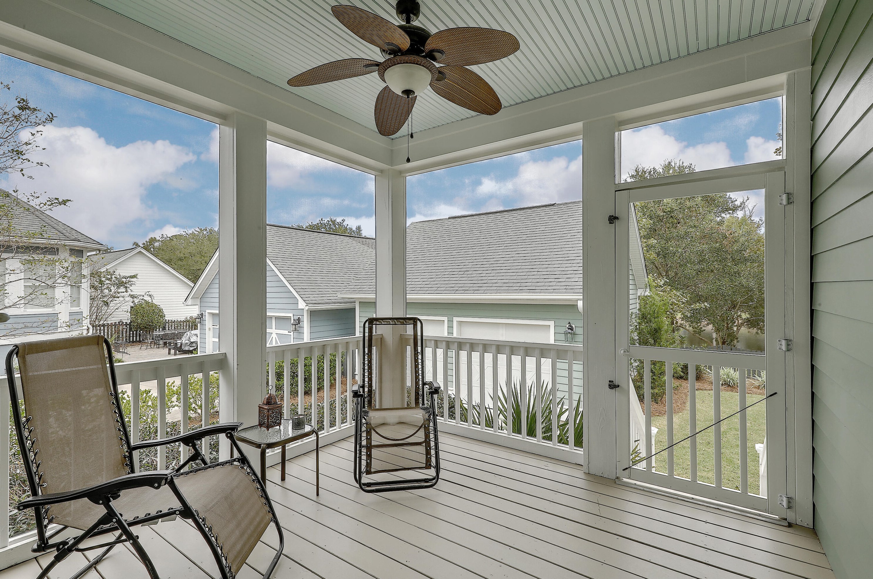 8047 Gibbon St, Charleston SC 29492-8351 exterior