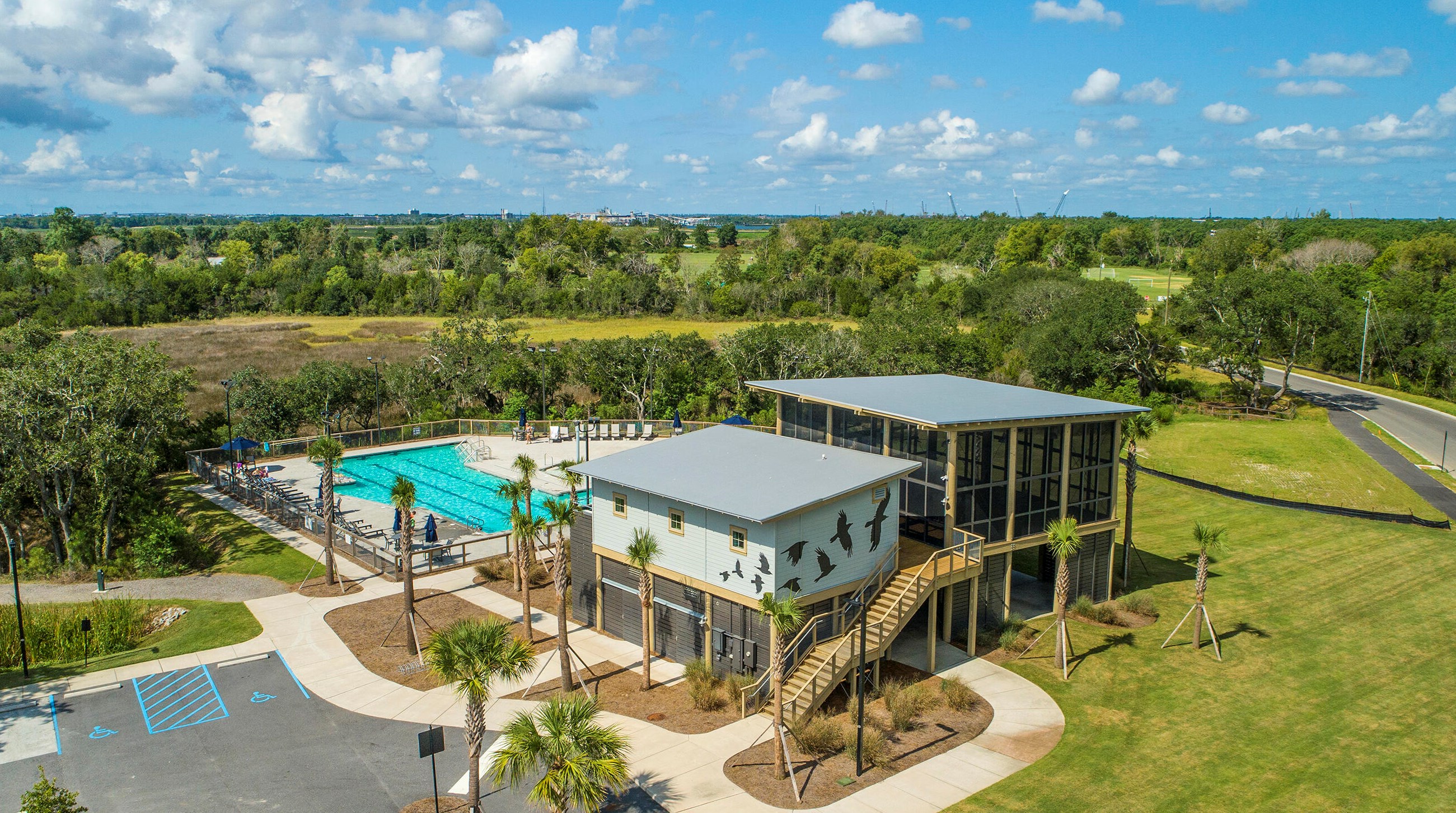 8047 Gibbon St, Charleston SC 29492-8351 exterior