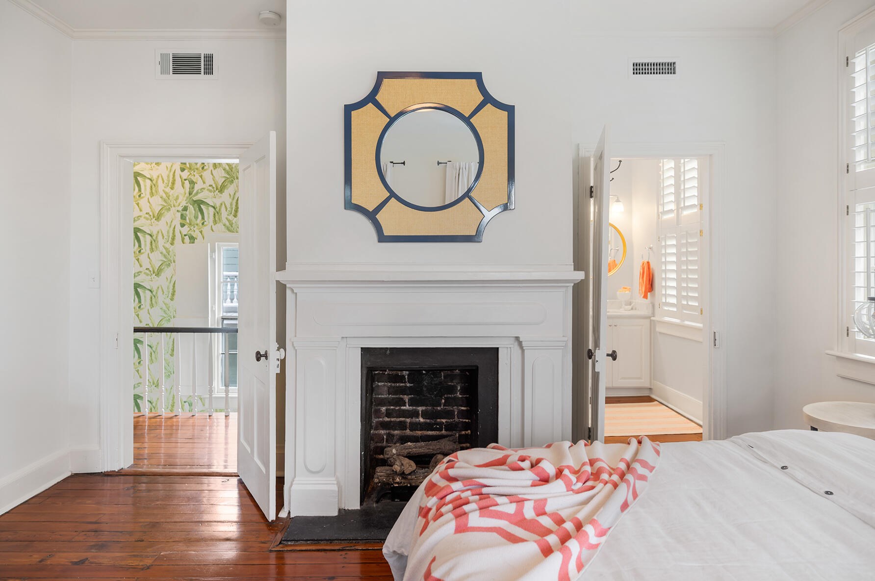 106 Beaufain St, Charleston SC  29401-1728 exterior