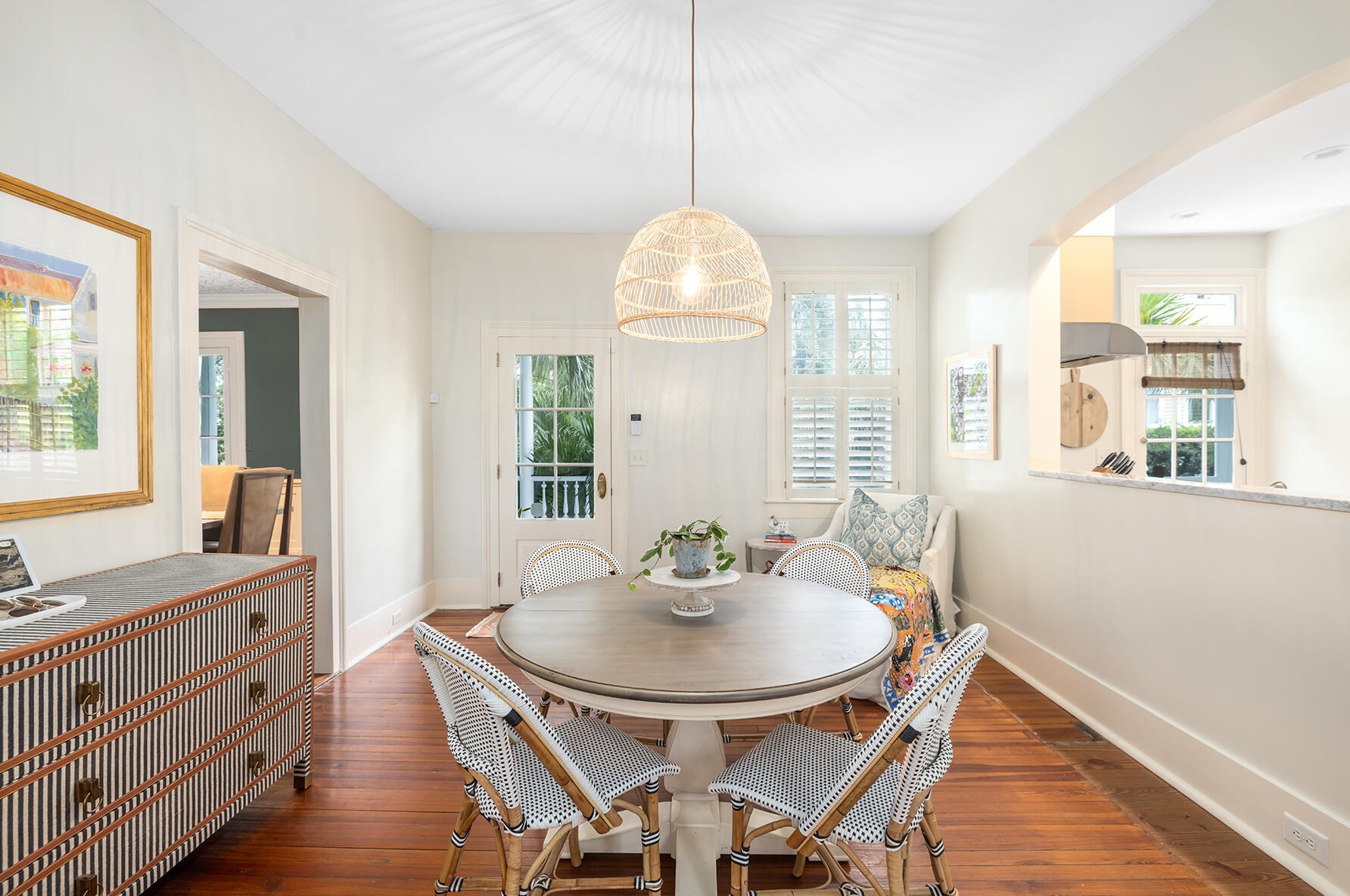 106 Beaufain St, Charleston SC  29401-1728 exterior