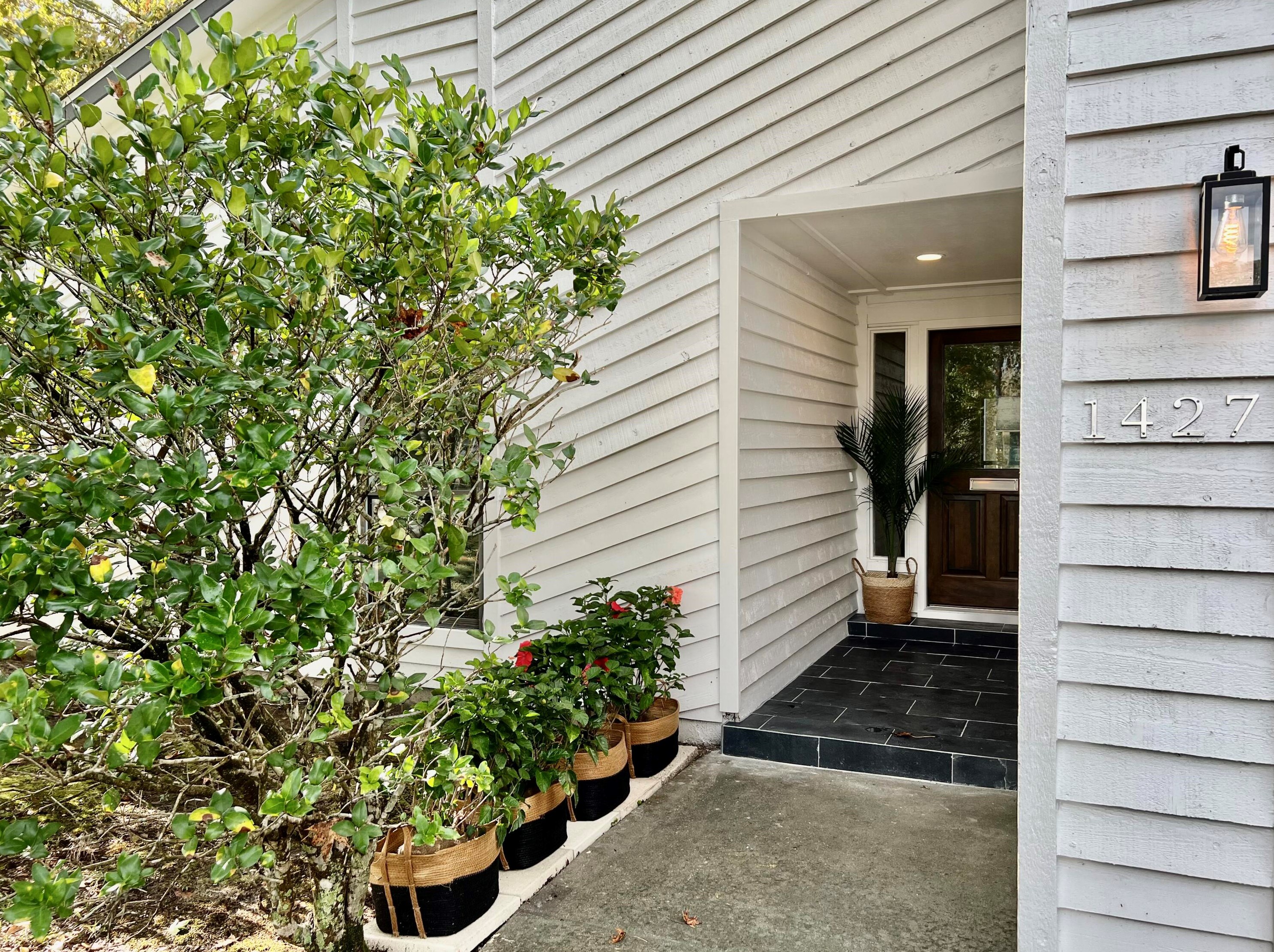 1427 Emerald Forest Pkwy, Charleston, SC 29414-5806