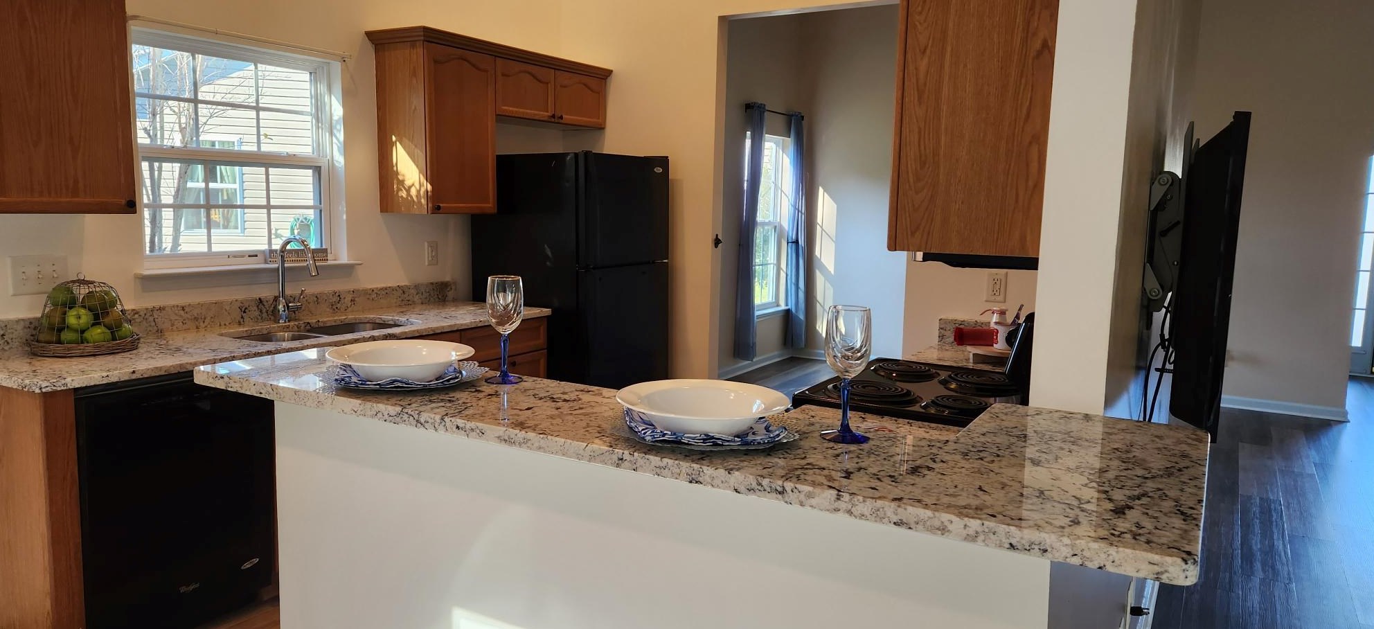 126 Cannonsmill Ln, Summerville SC  29485-6409 exterior