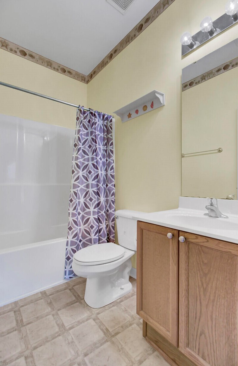 126 Cannonsmill Ln, Summerville SC  29485-6409 exterior