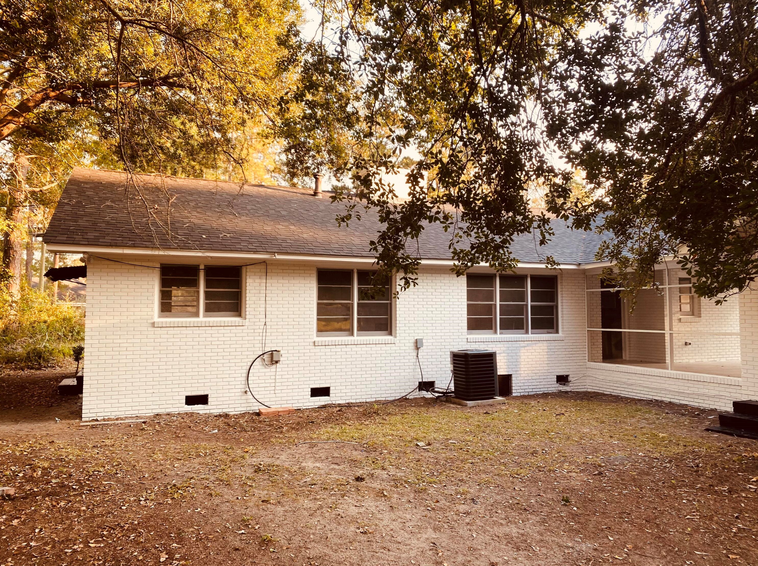 2316 Cleveland St, Felderville SC  29047-9371 exterior
