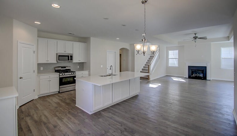 156 Powder Horn Rd, Dorchester, SC 29437-4301