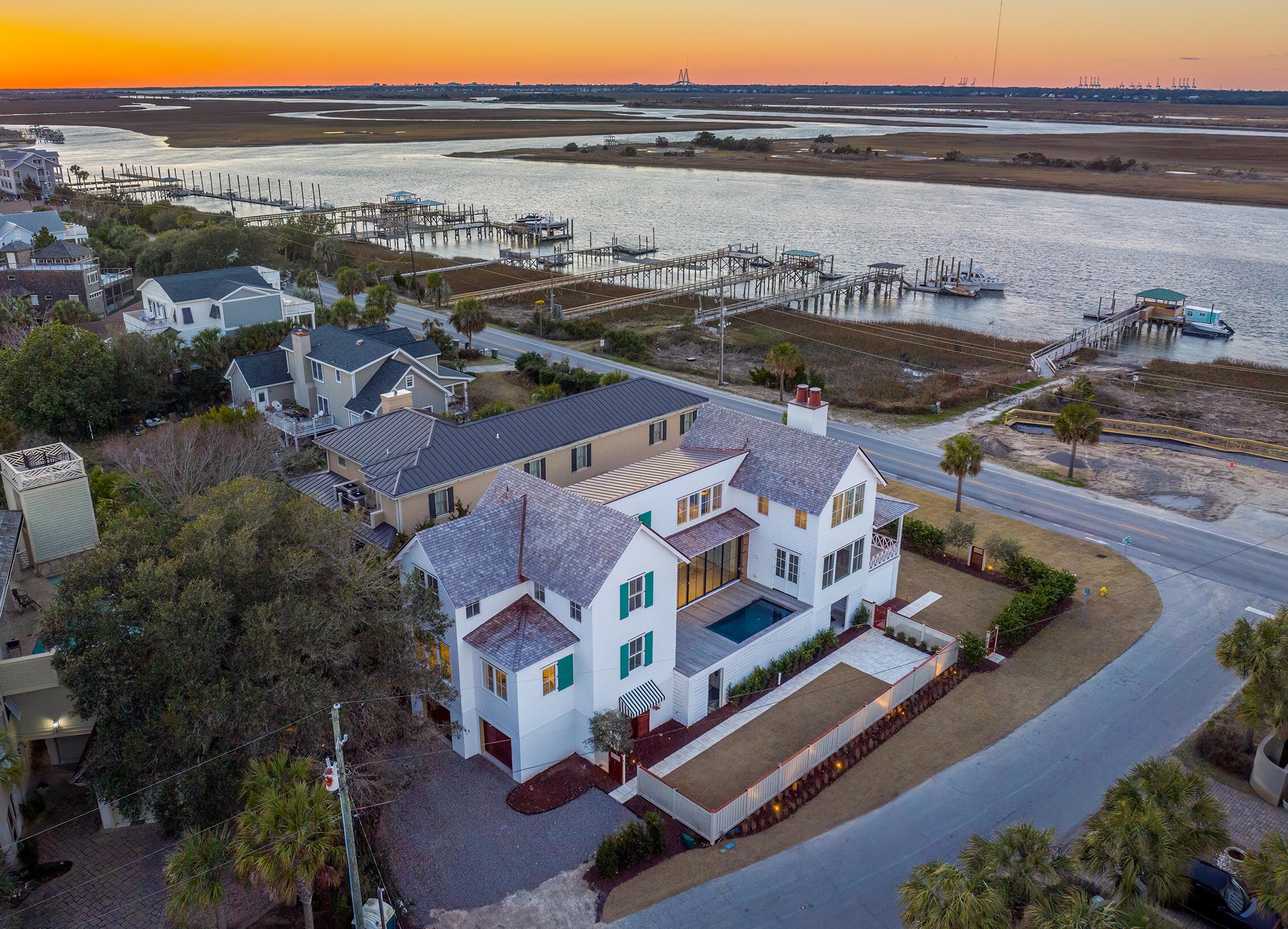 120 Palm Blvd, Isle of Palms, SC 29451