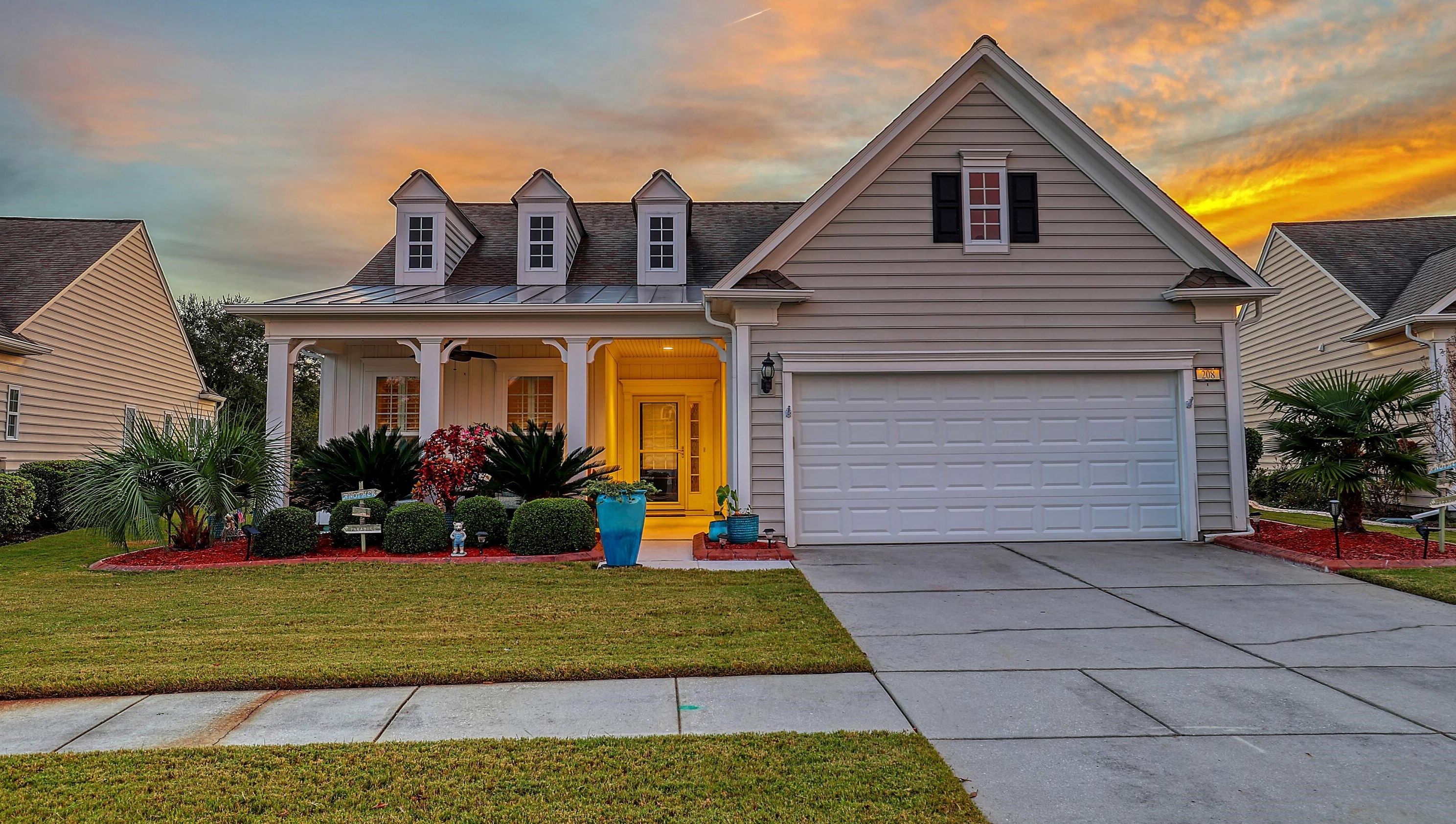 208 Schooner Bend Ave, Summerville, SC 29483-5373