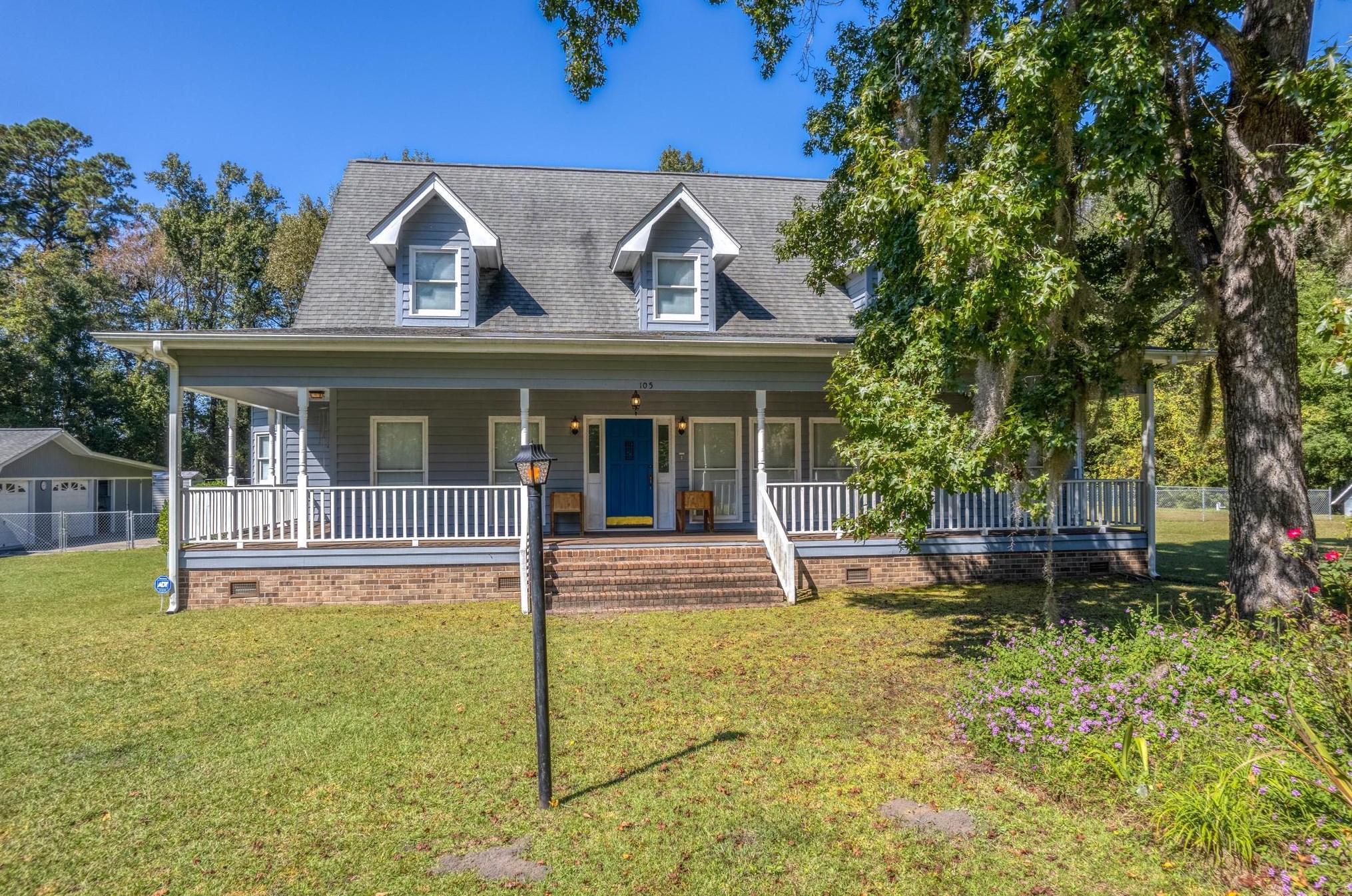 105 Rentz Dr, Walterboro, SC 29488-8714