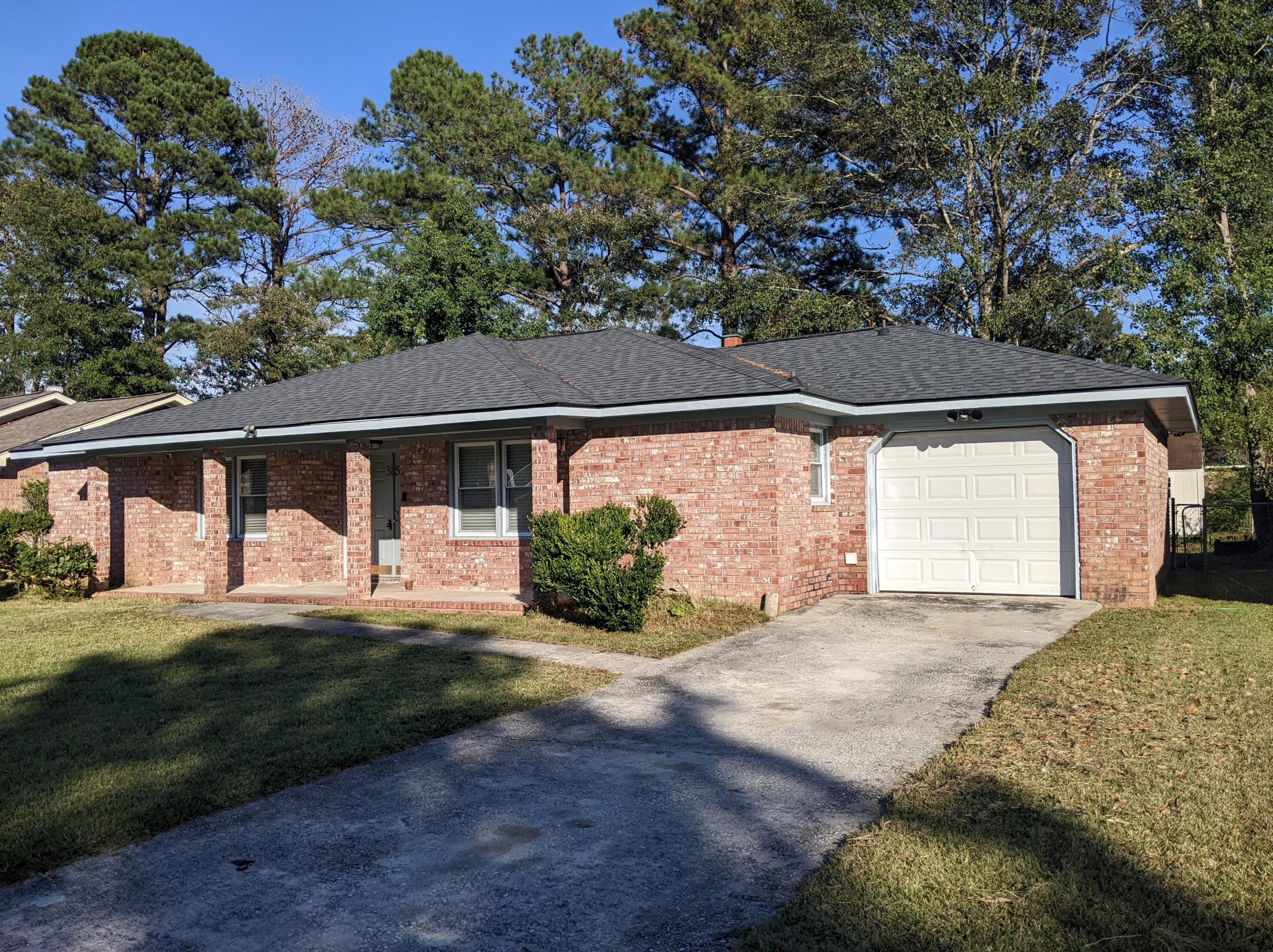315 Gippy Dr, Summerville, SC 29486
