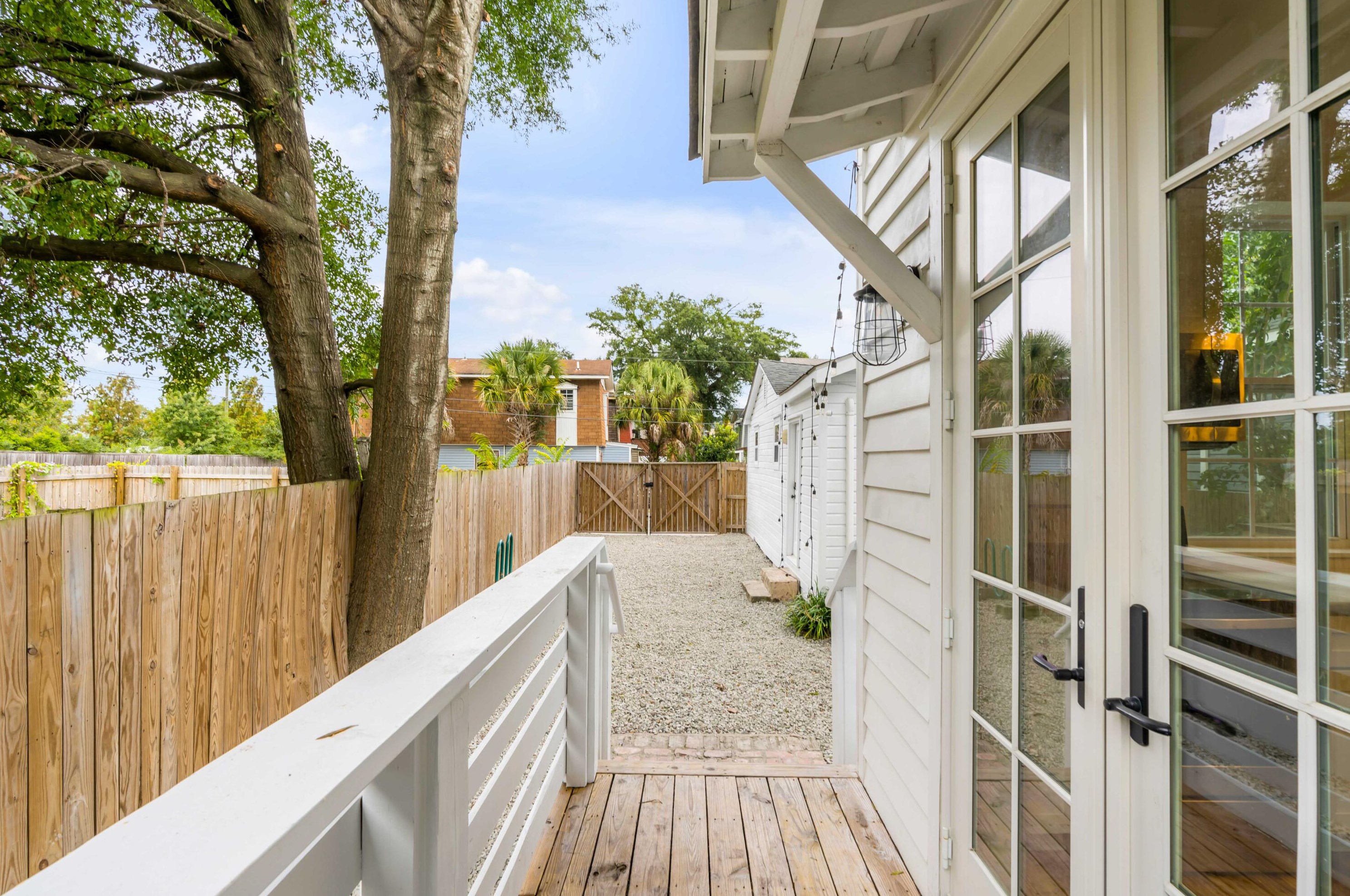 40 Poinsett St, Charleston, SC 29403-3722