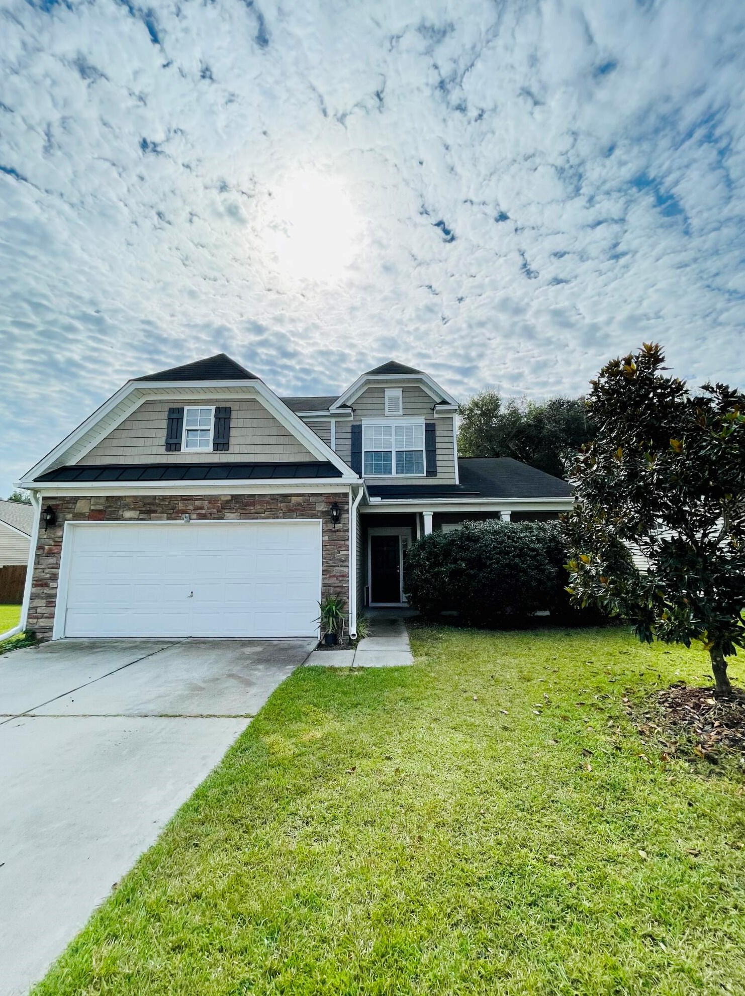 5001 Whitfield Ct, Summerville, SC 29485-6321