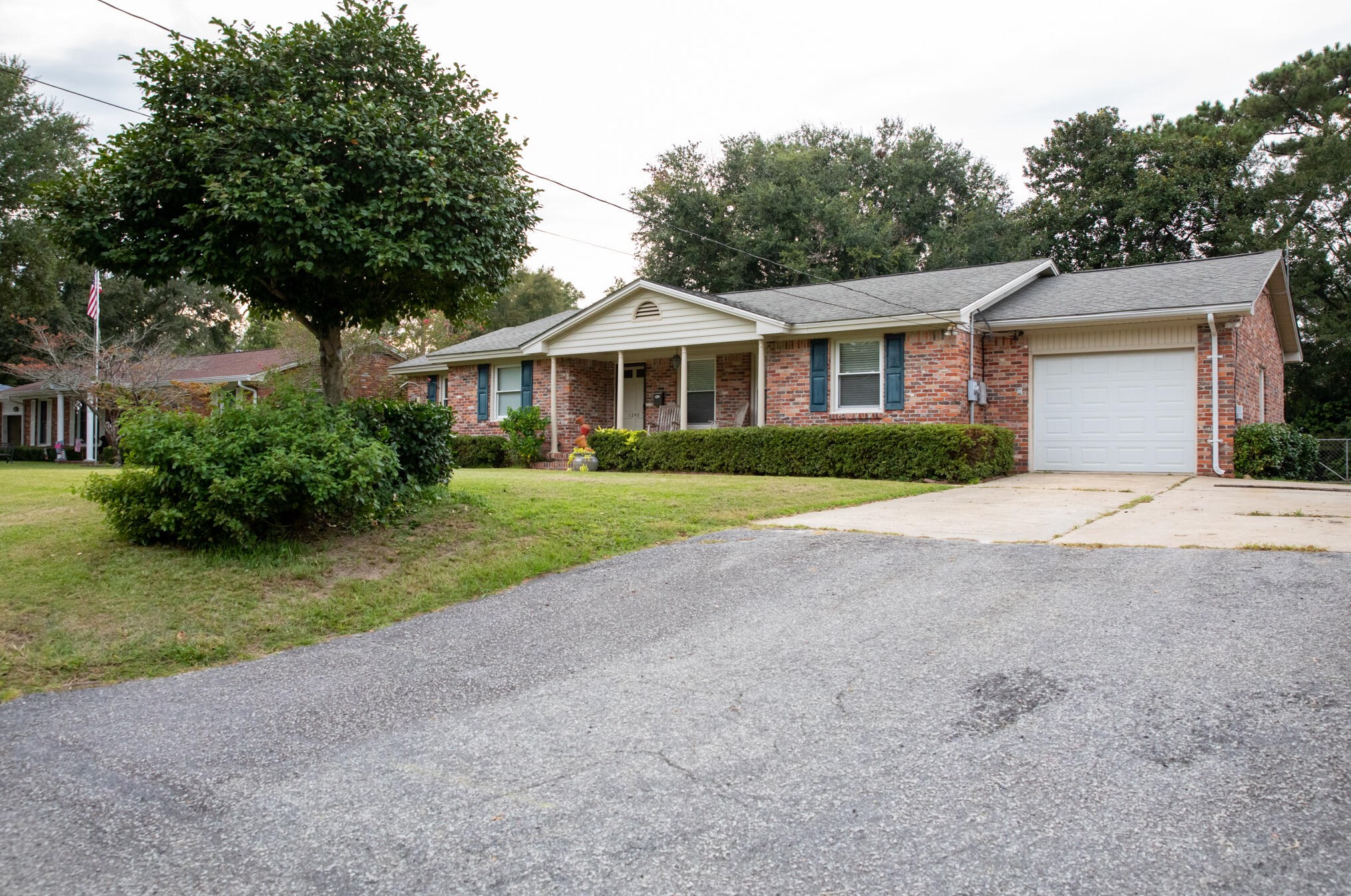 1240 Greenfield Pl, Charleston, SC 29410-2308