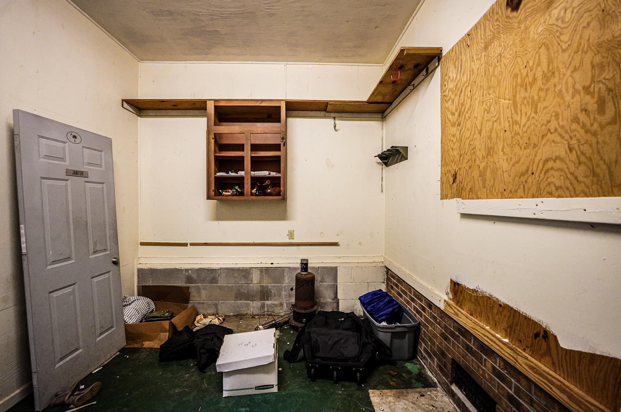 207 Catawba Hl Ct, Walterboro SC  29488-6689 exterior