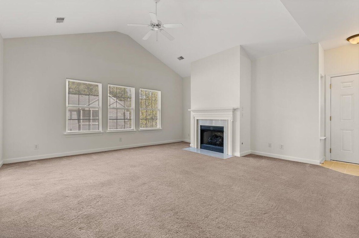 306 Pickering Ln, Charleston, SC 29414-9092