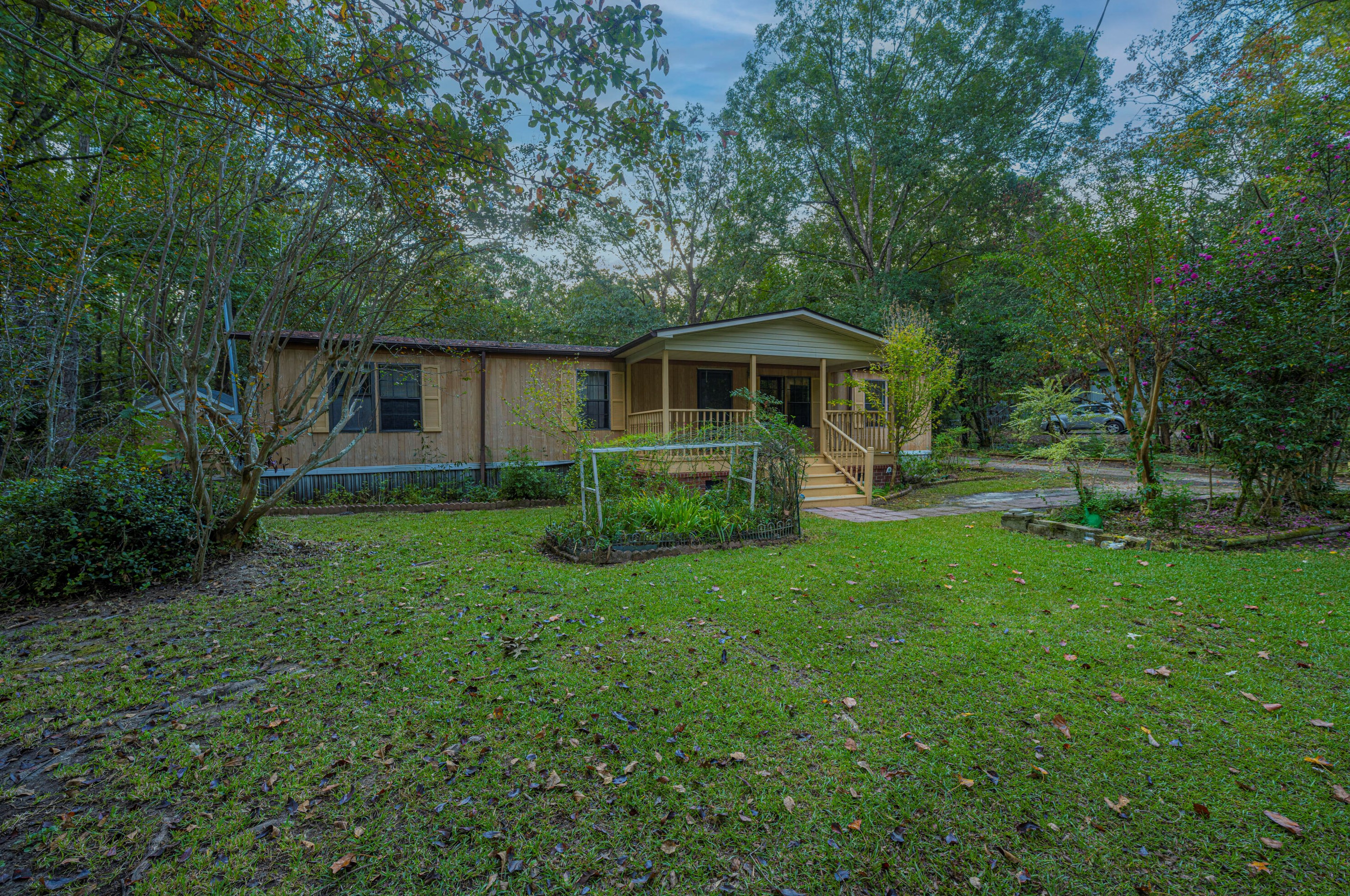 116 Poplar Cir, Summerville, SC 29483