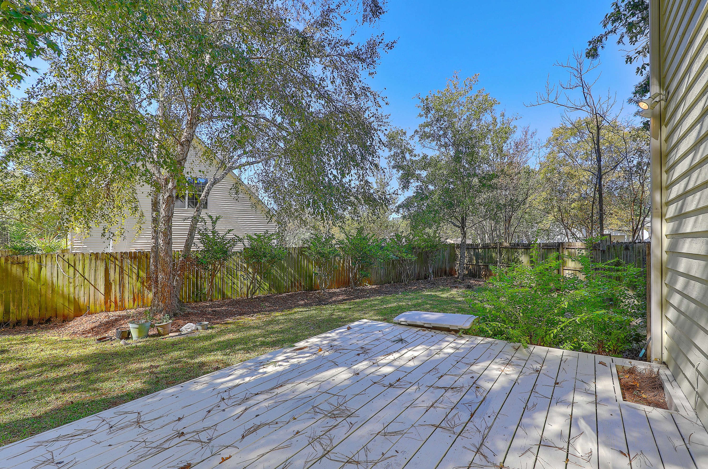 205 Fairfax Blvd, Charleston SC 29445-5731 exterior