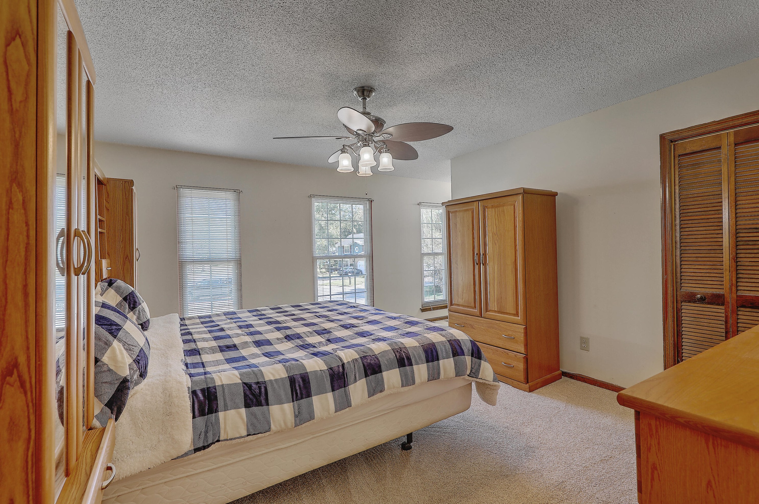 205 Fairfax Blvd, Charleston SC 29445-5731 exterior