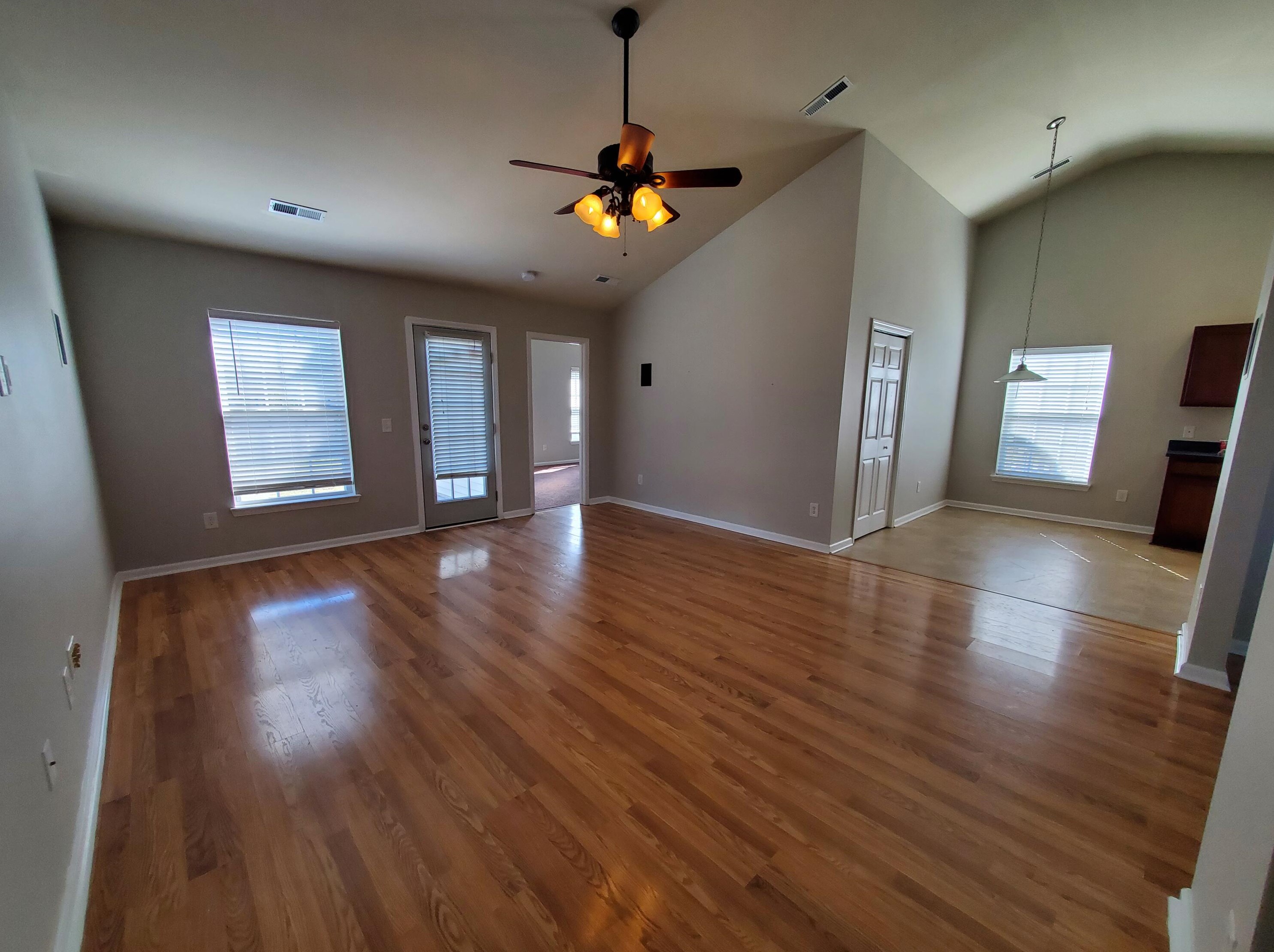 125 Salem Creek Dr, Charleston, SC 29445-3480