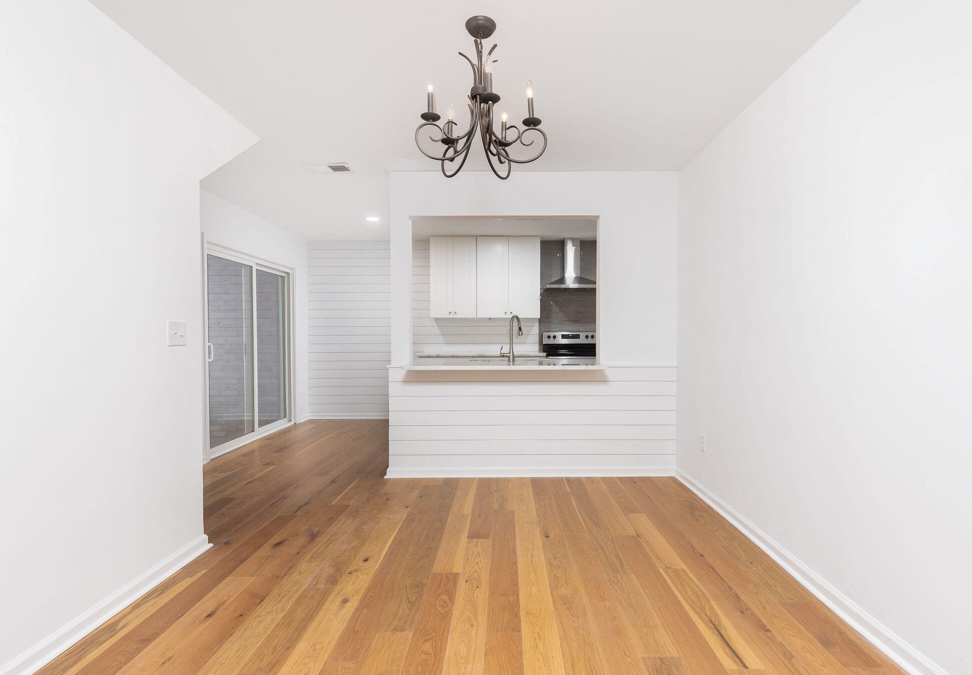 102 Scottswood Dr, Charleston SC  29418-3020 exterior