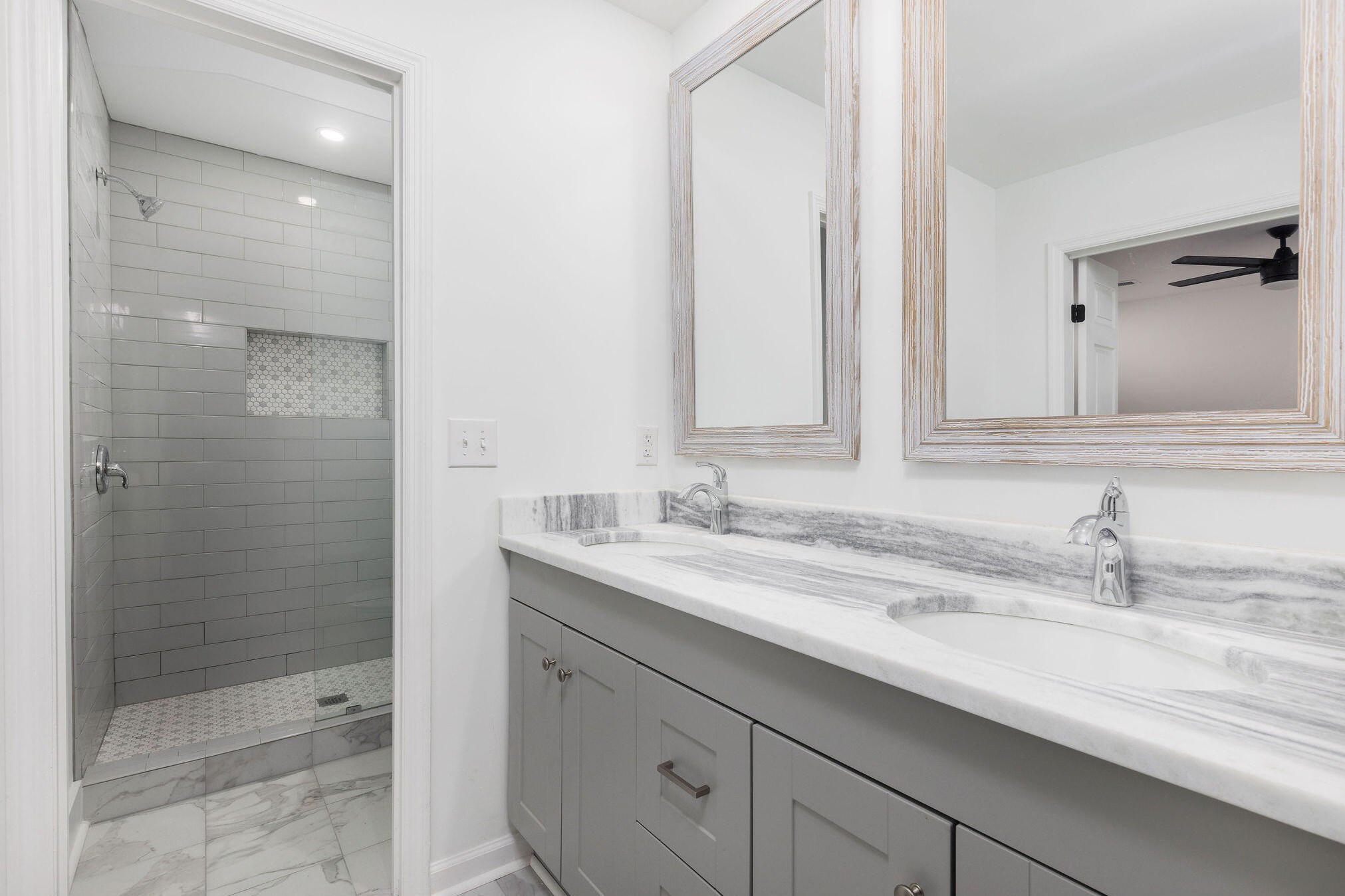 102 Scottswood Dr, Charleston SC  29418-3020 exterior