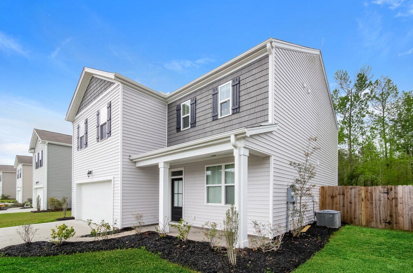 141 Stoney Creek Way, Moncks Corner SC  29461-7381 exterior