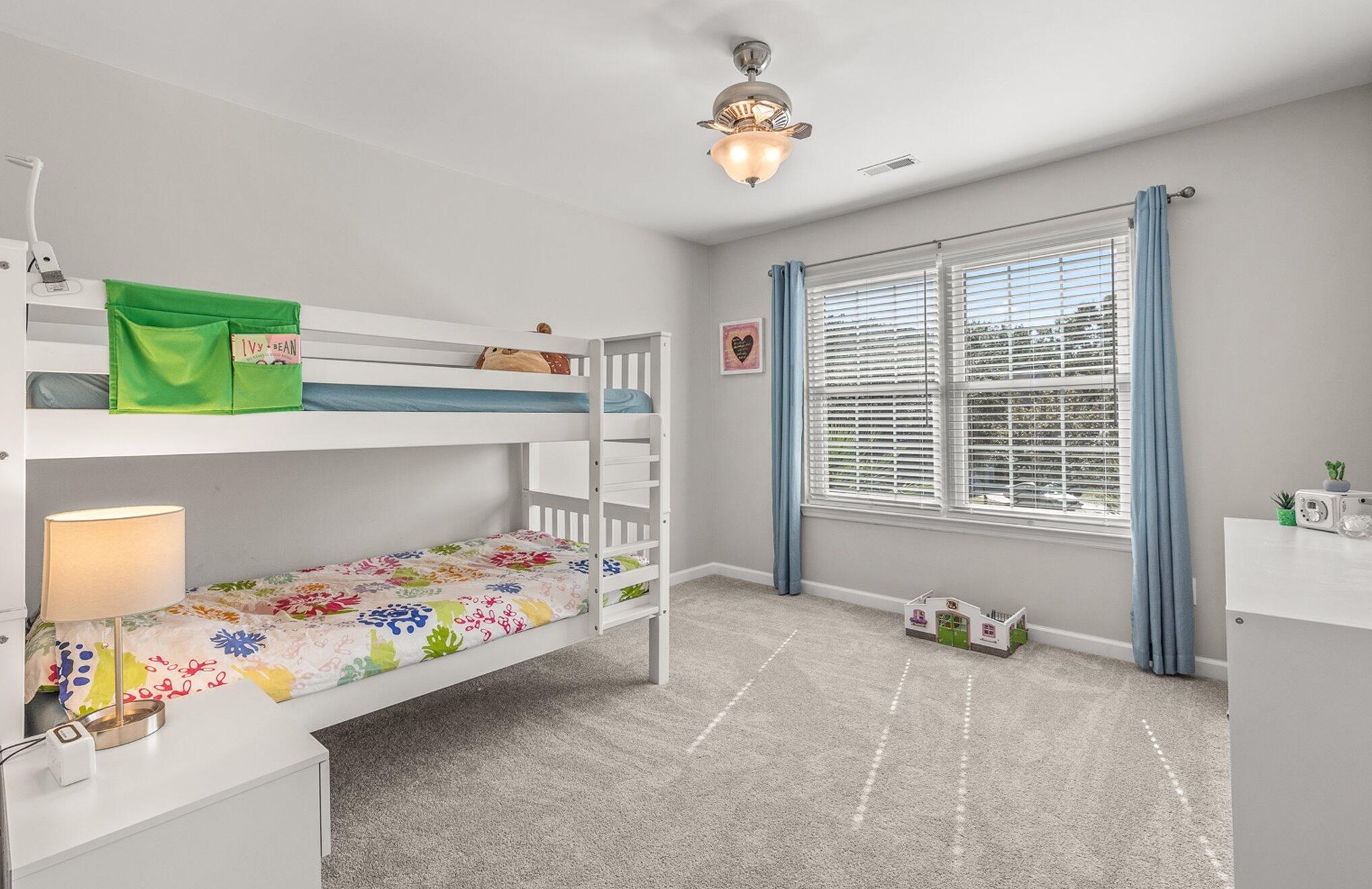 2813 Bottle Brush Ct, Mount Pleasant SC  29466-9202 exterior