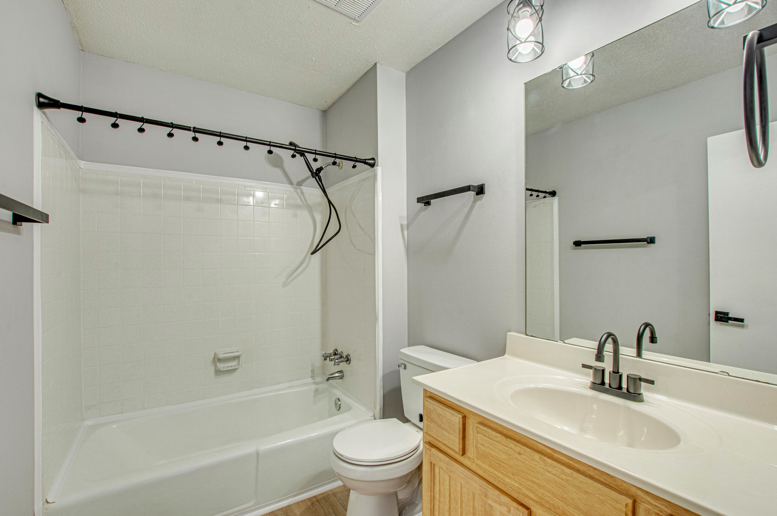 708 Andrea Ln, Charleston SC 29410-8630 exterior