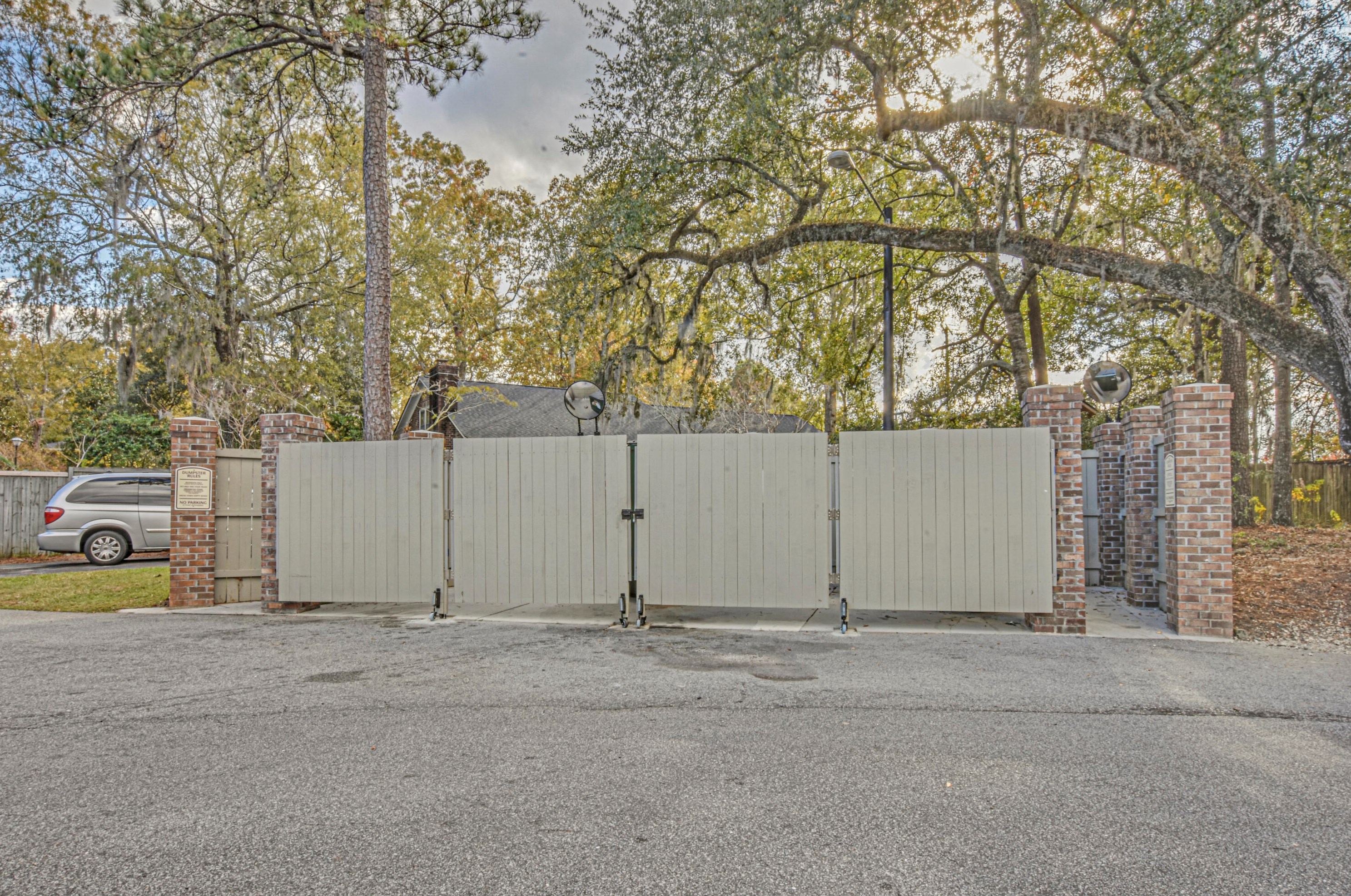 708 Andrea Ln, Charleston SC 29410-8630 exterior