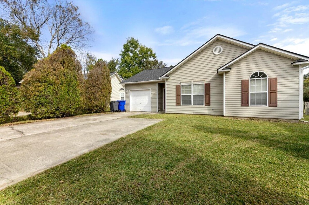 8513 Litchfield Dr, Charleston, SC 29406-9531