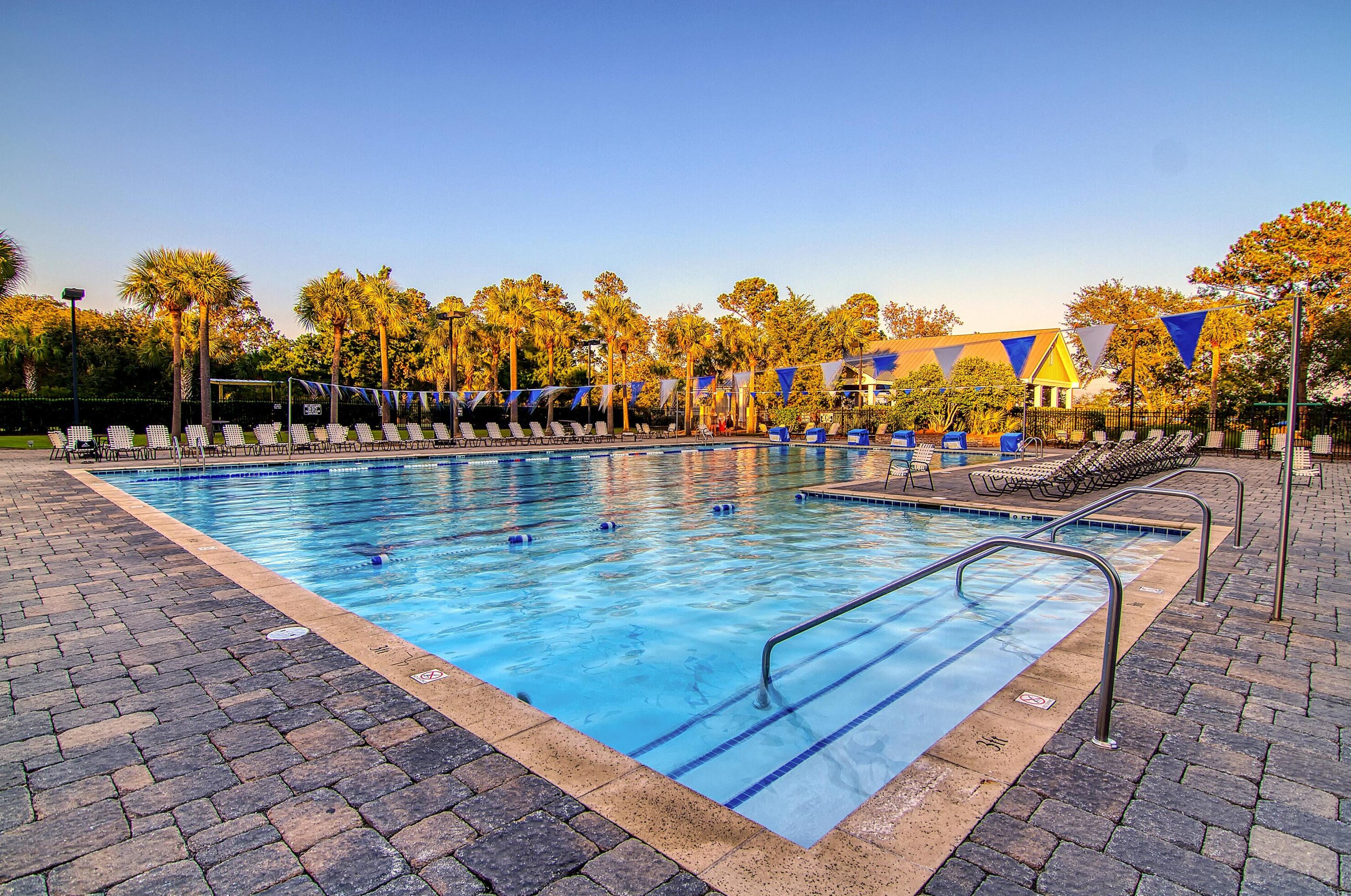 1410 Hooper St, Charleston SC  29492-8481 exterior