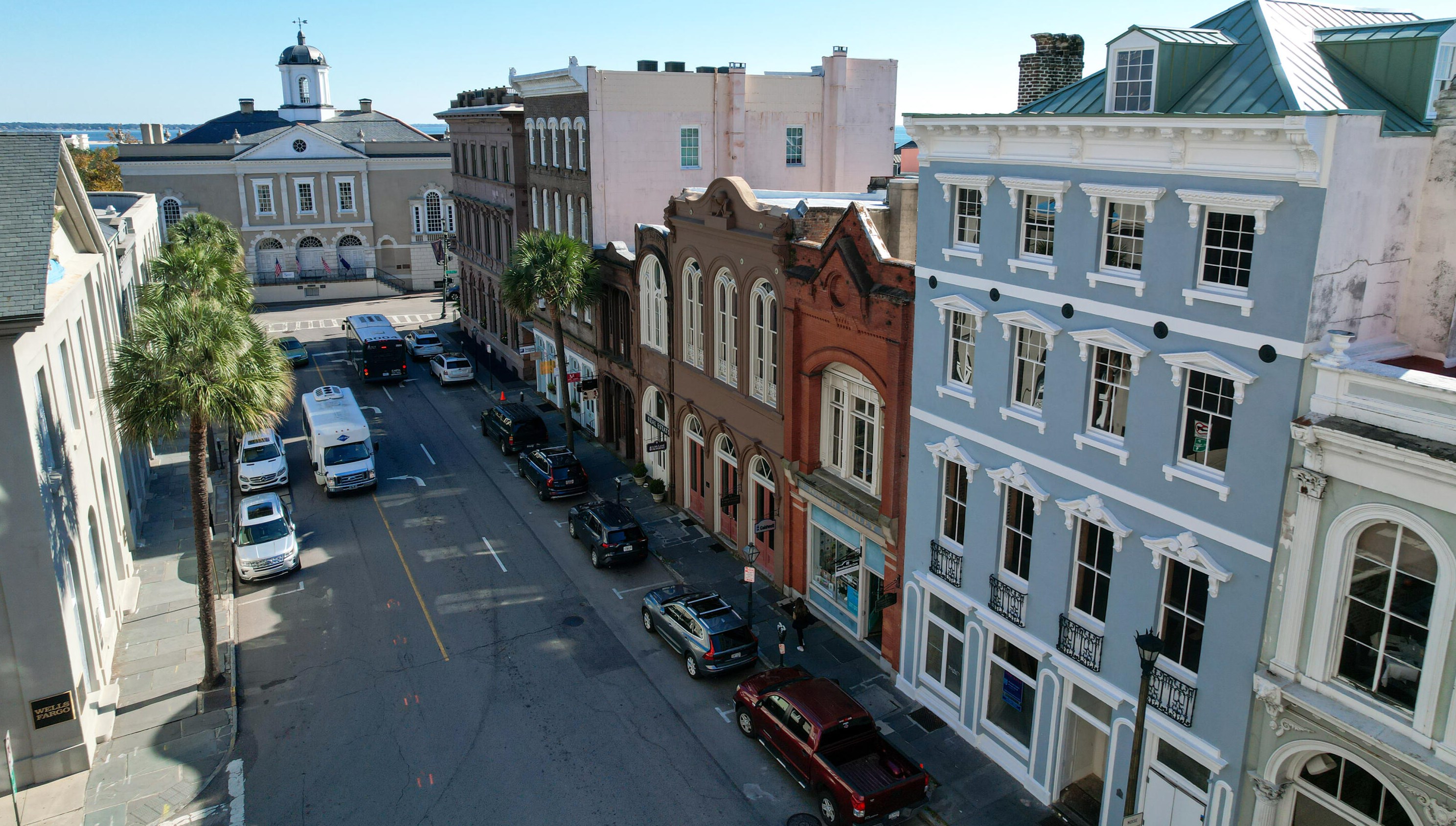 15 Broad St, Charleston SC  29401-3002 exterior