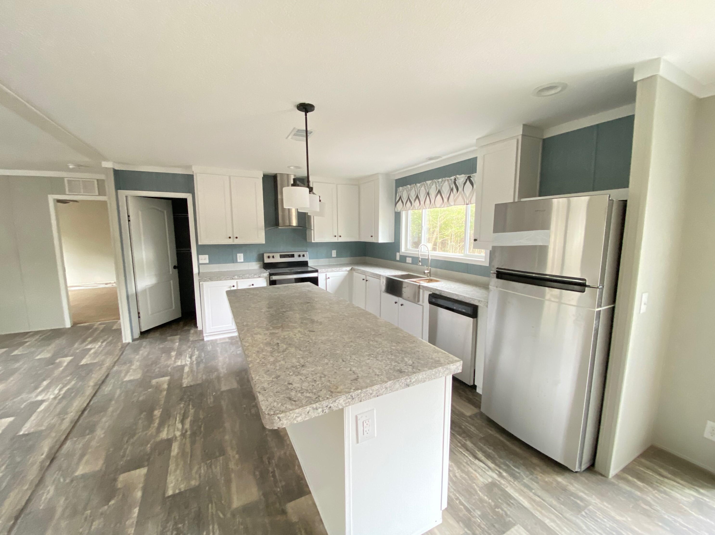 1817 Hoodtown Rd, Alvin, SC 29479-3608