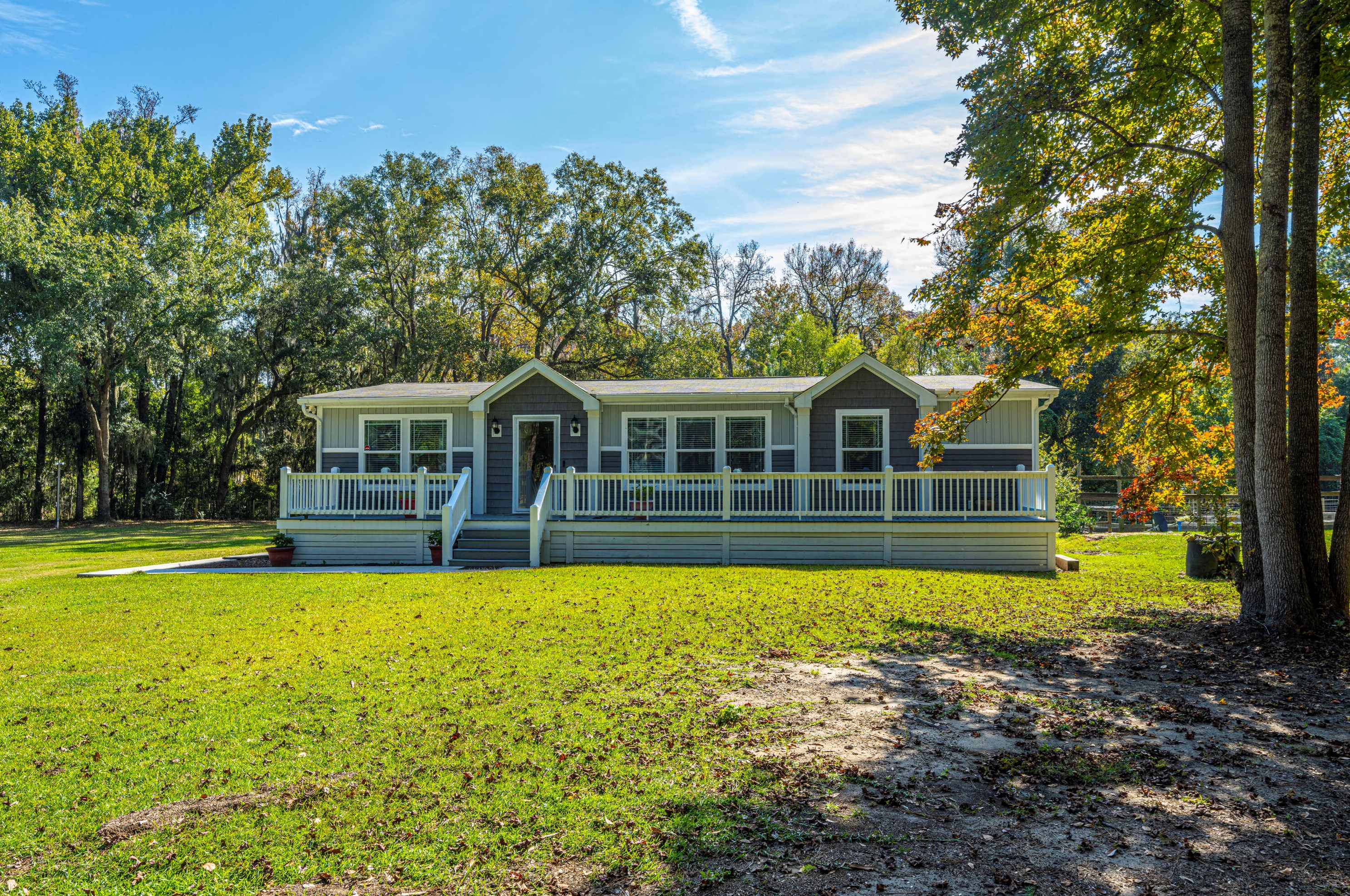 7416 Jenkins Hill Rd, Edisto, SC 29438-6506
