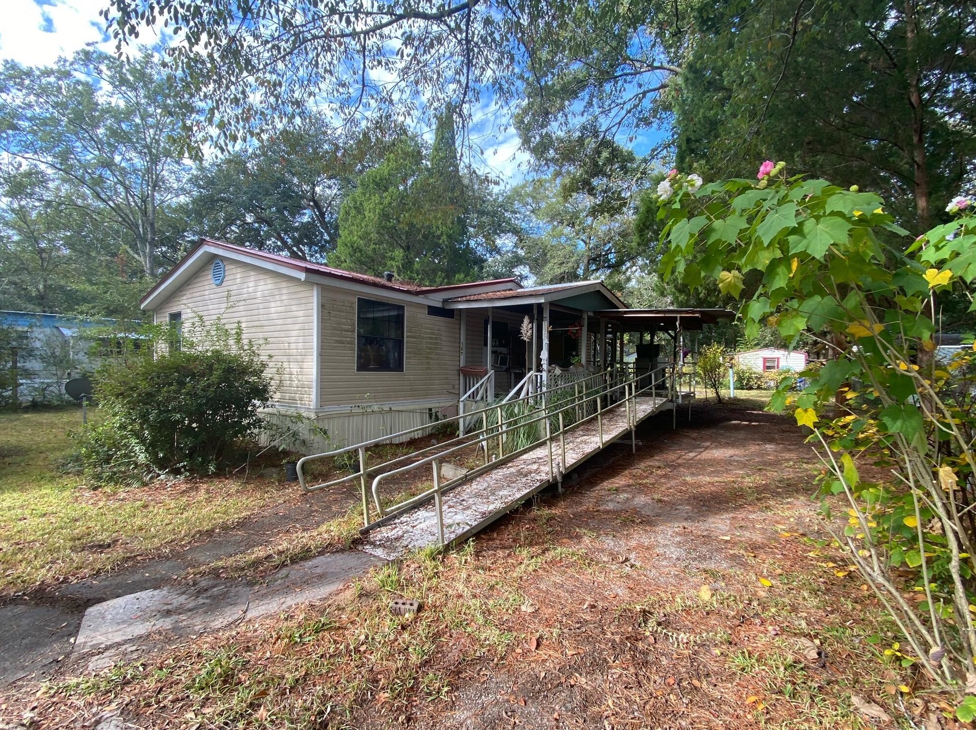 137 Thelma Dr, Summerville, SC 29485-4540