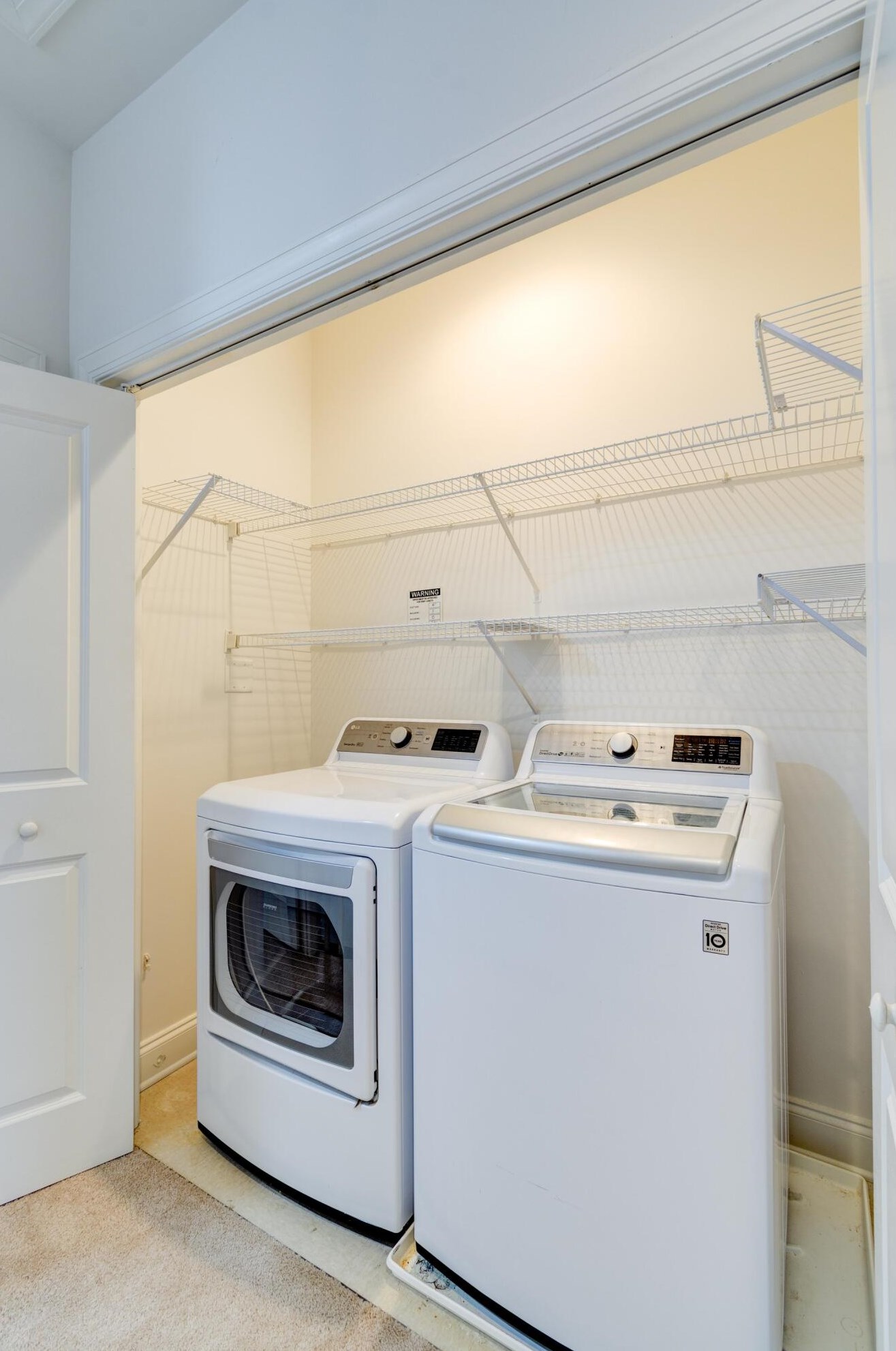 5520 Colonial Chatsworth Cir, Charleston SC  29418-2752 exterior